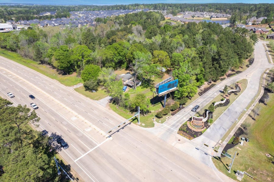 Property photo for 6020 HIGHWAY 105, Conroe, TX