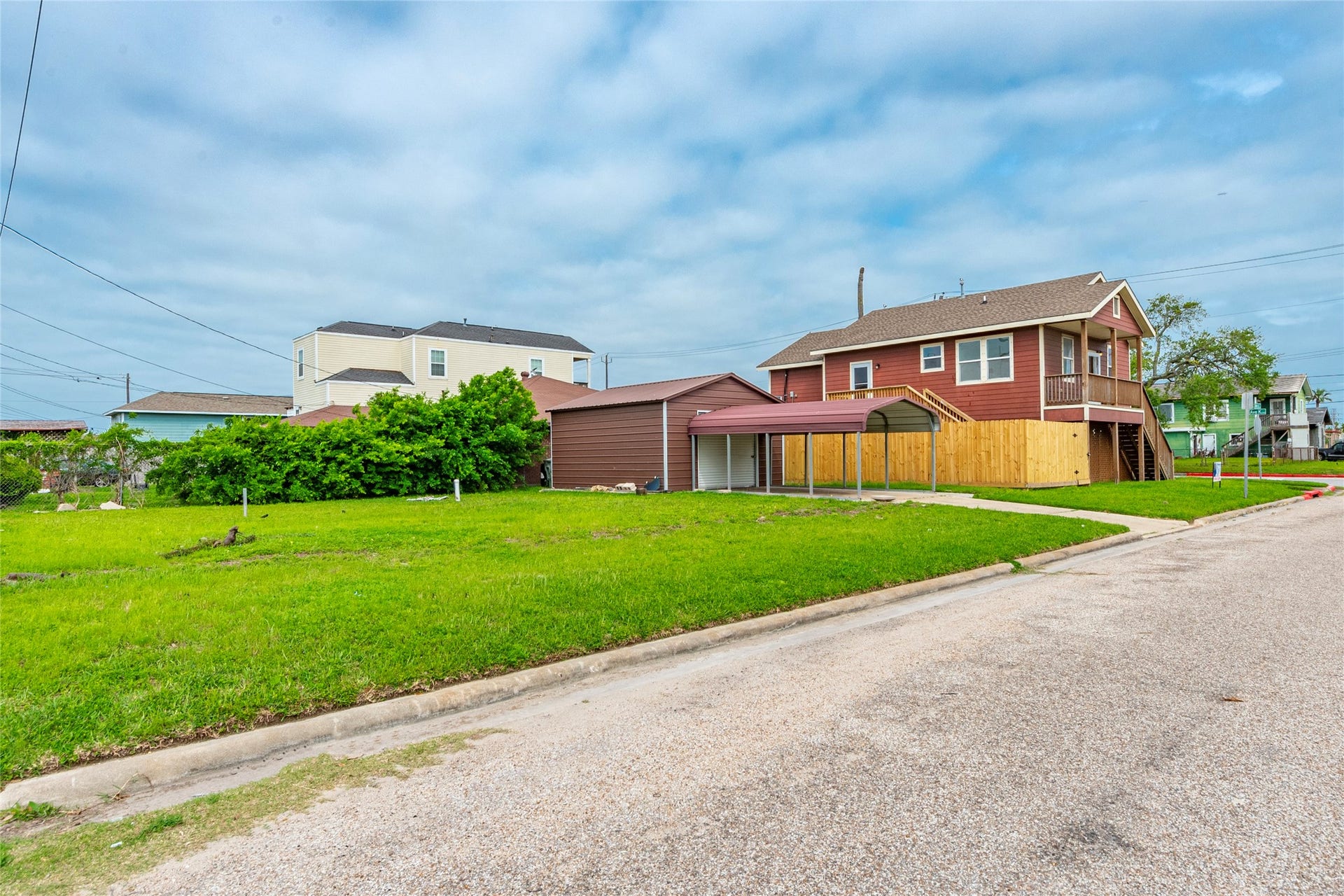 1101 54th Street, Galveston, TX 77551 1101 54th Street, Galveston, TX 77551