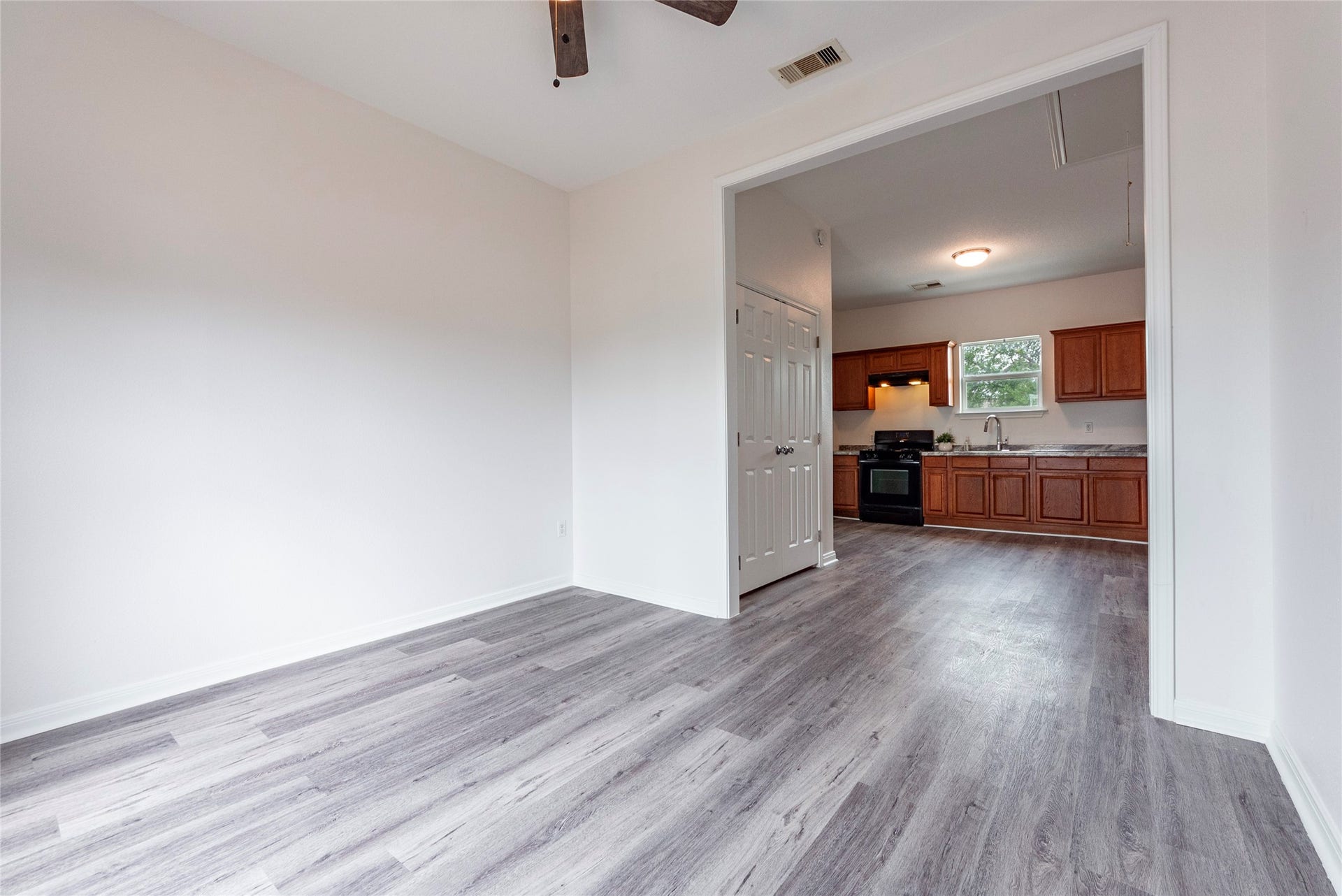 1101 54th Street, Galveston, TX 77551 1101 54th Street, Galveston, TX 77551