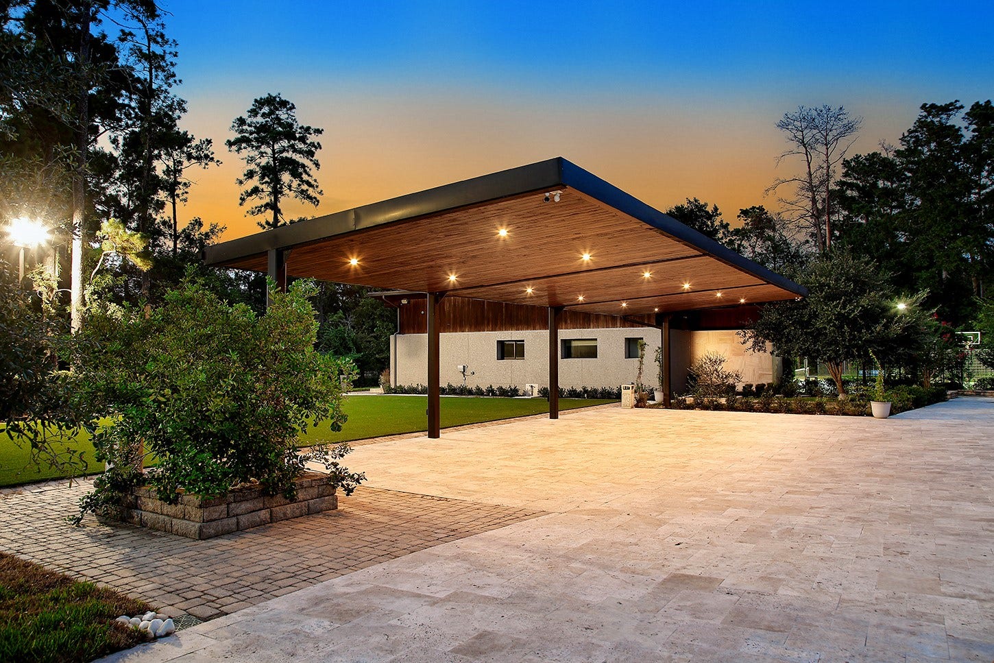 47 N Longspur Drive, The Woodlands, TX 77380 47 N Longspur Drive, The Woodlands, TX 77380