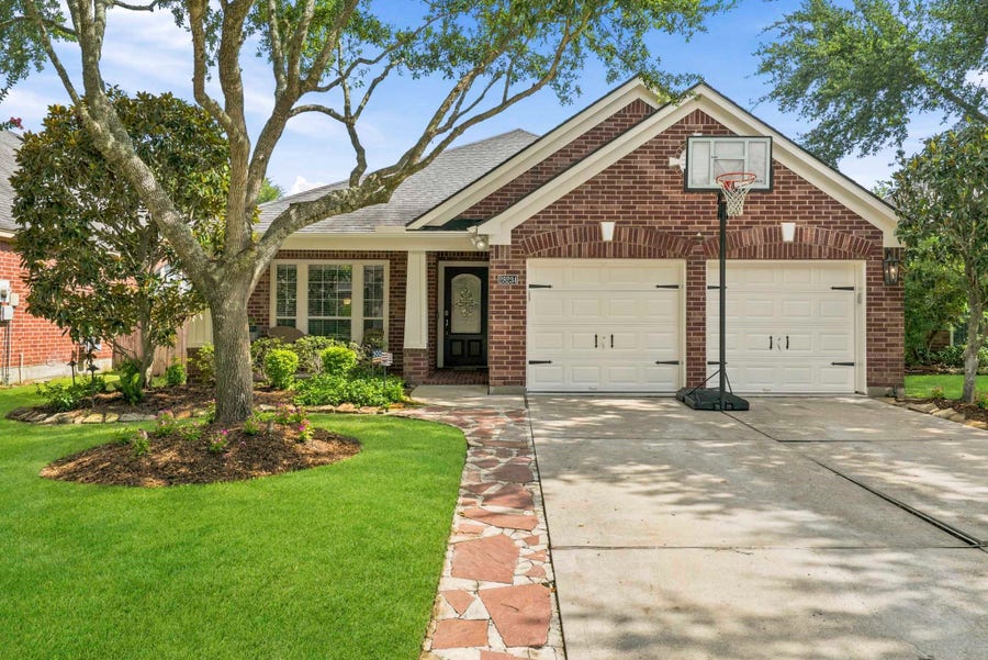 Property photo for 28234 Everett Knolls Drive, Katy, TX