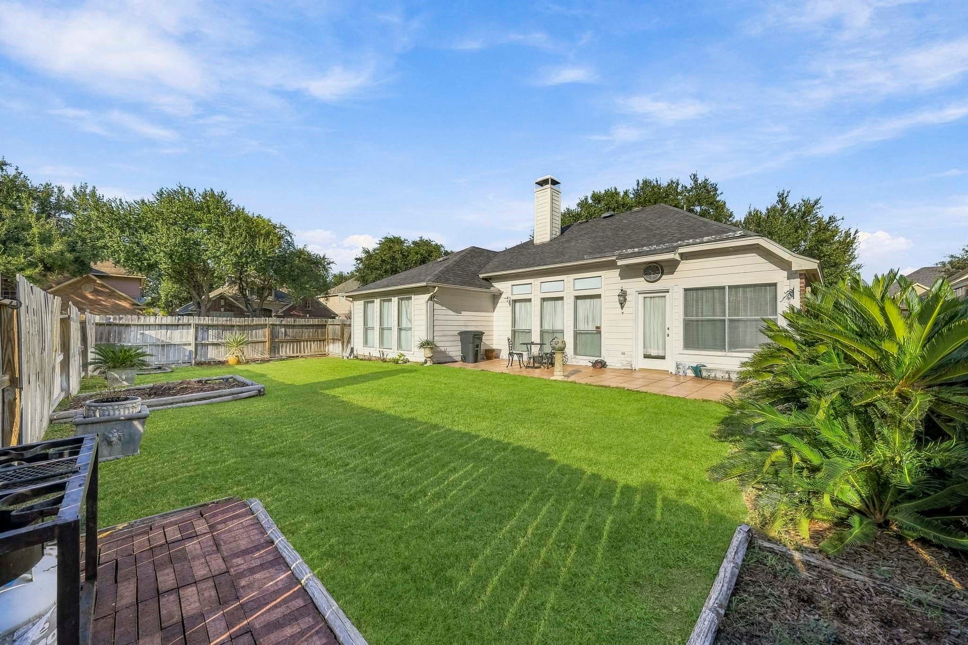 3802 Shady Breeze Drive, Houston, TX 77082