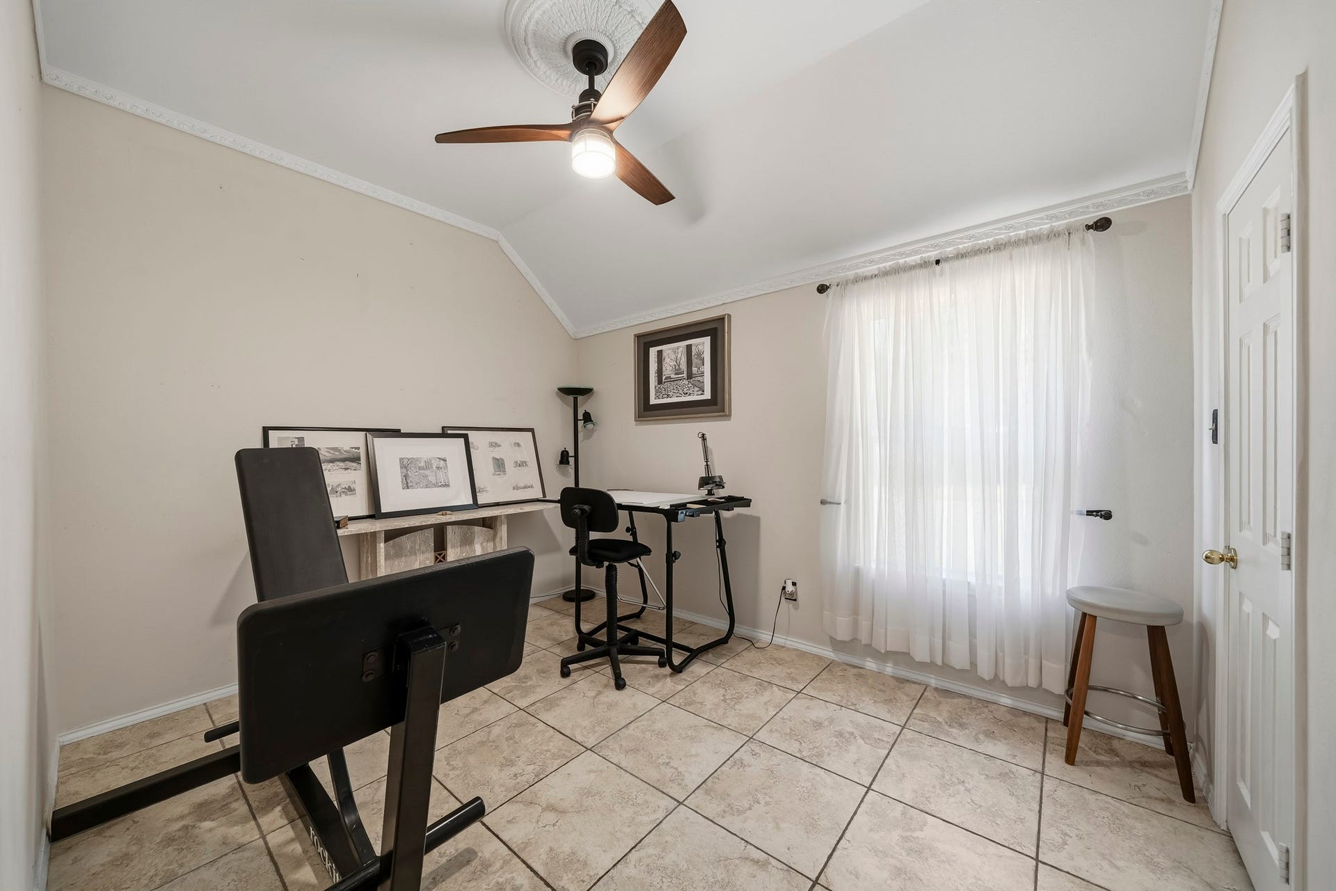 3802 Shady Breeze Drive, Houston, TX 77082