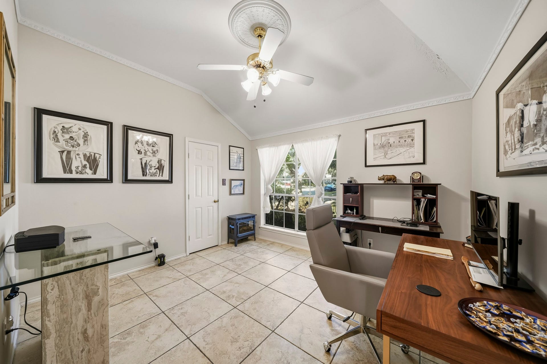 3802 Shady Breeze Drive, Houston, TX 77082