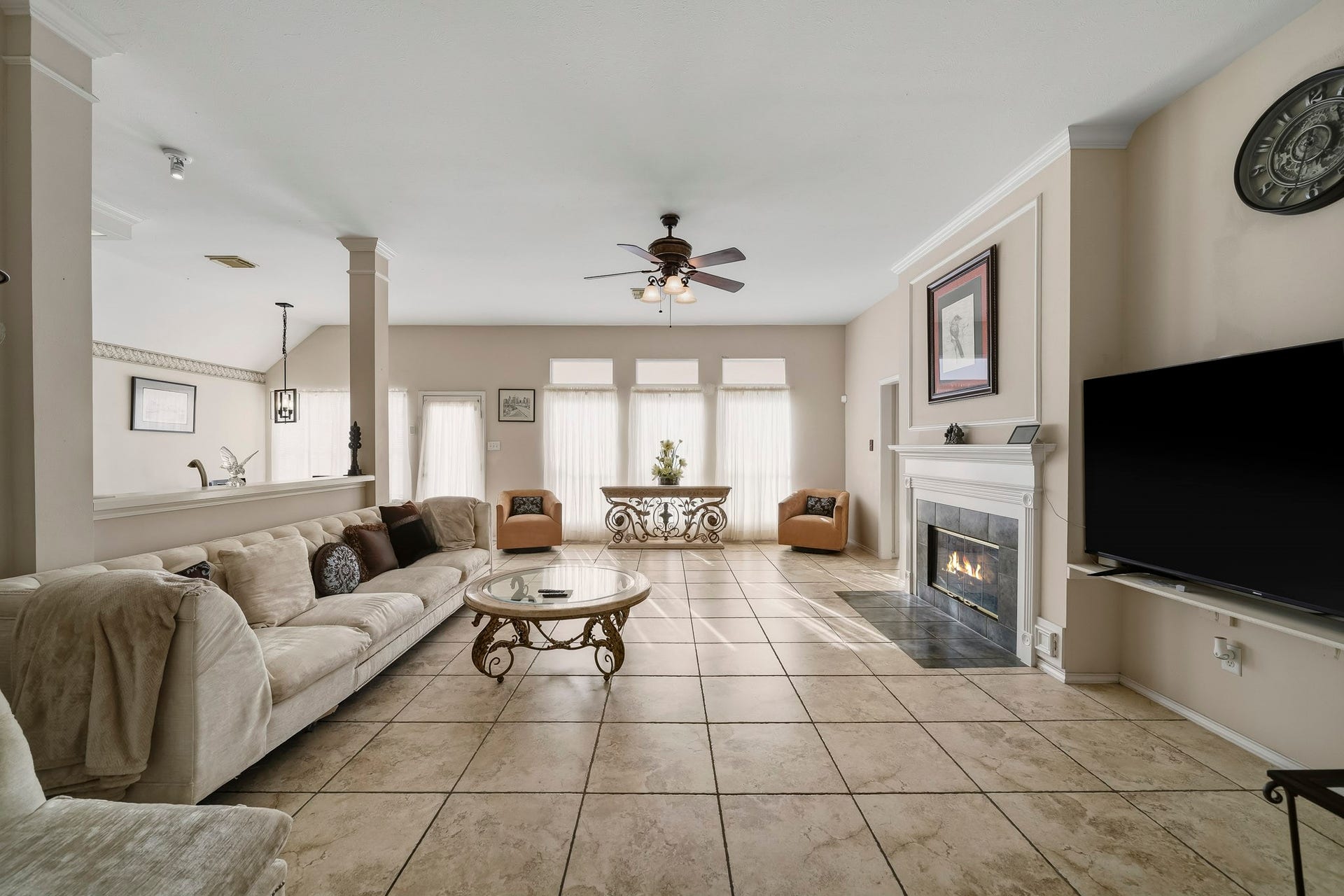3802 Shady Breeze Drive, Houston, TX 77082