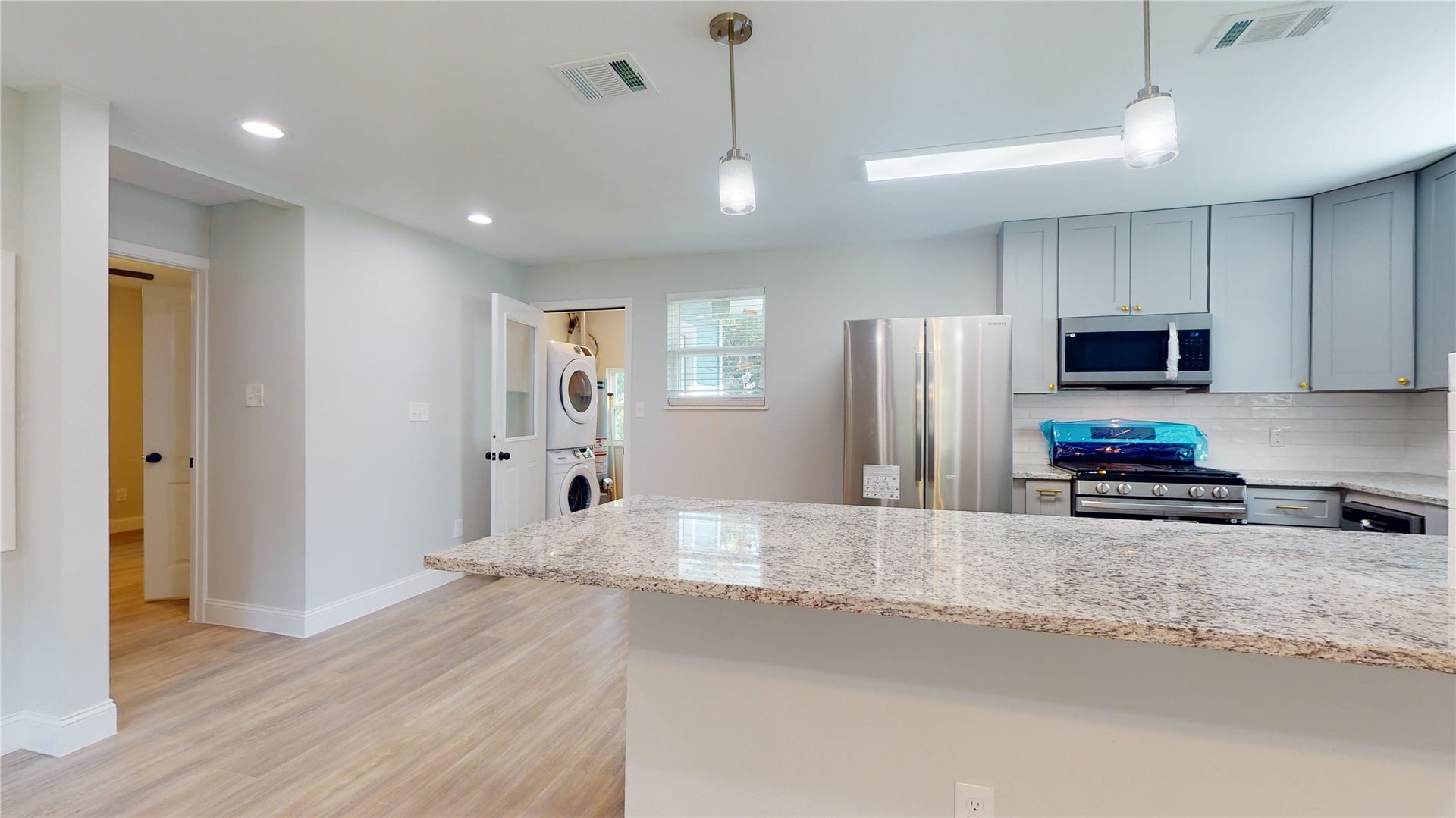 227 Kansas Street, Bacliff, TX 77518 227 Kansas Street, Bacliff, TX 77518