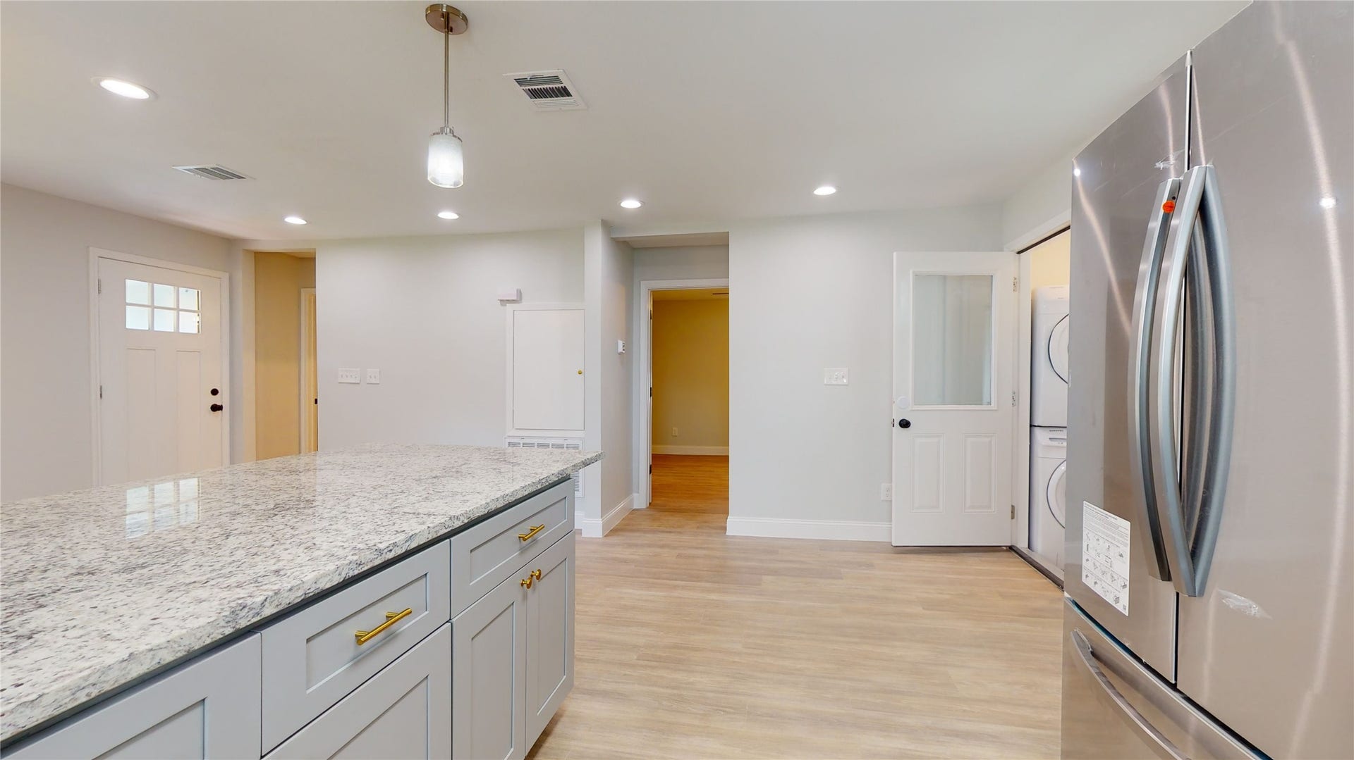 227 Kansas Street, Bacliff, TX 77518 227 Kansas Street, Bacliff, TX 77518