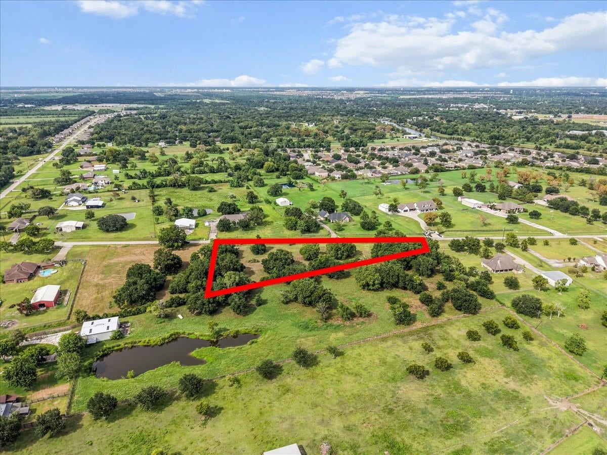 0 Delesandri Road, Hitchcock, TX 77563 0 Delesandri Road, Hitchcock, TX 77563