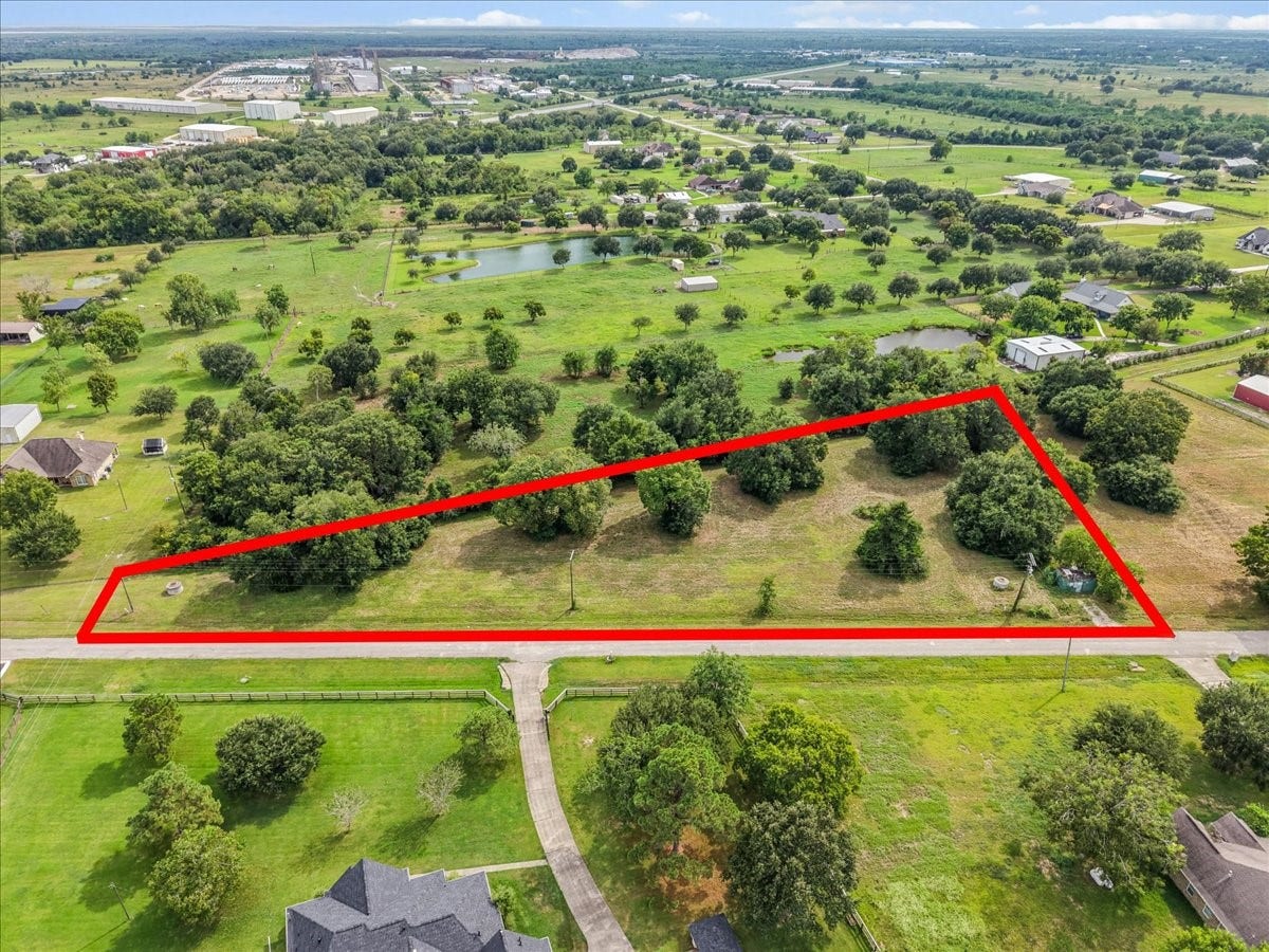 0 Delesandri Road, Hitchcock, TX 77563 0 Delesandri Road, Hitchcock, TX 77563
