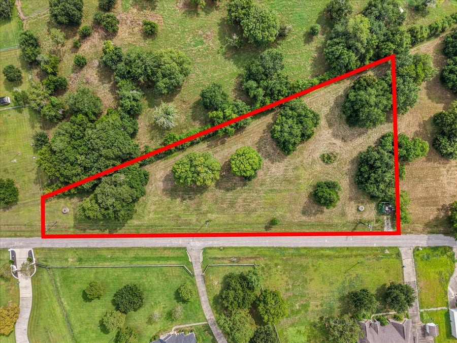 Property photo for 0 Delesandri Road, Hitchcock, TX