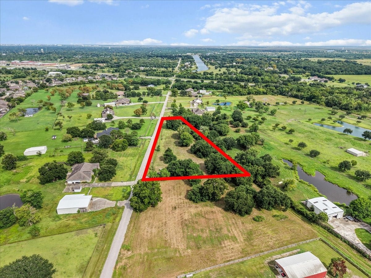 0 Delesandri Road, Hitchcock, TX 77563 0 Delesandri Road, Hitchcock, TX 77563