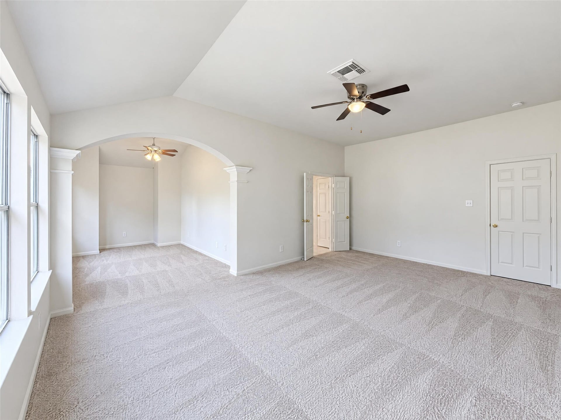 3407 Woodbine Place, Pearland, TX 77584
