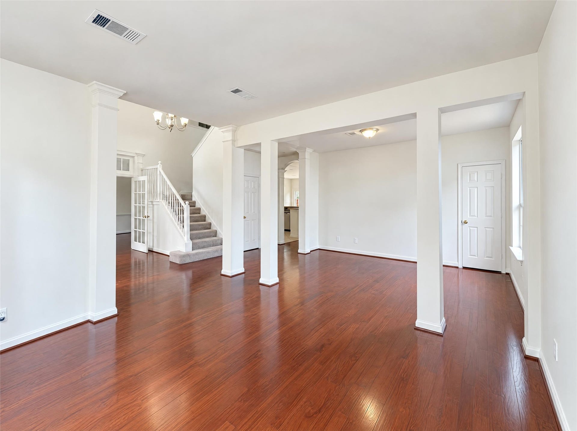 3407 Woodbine Place, Pearland, TX 77584