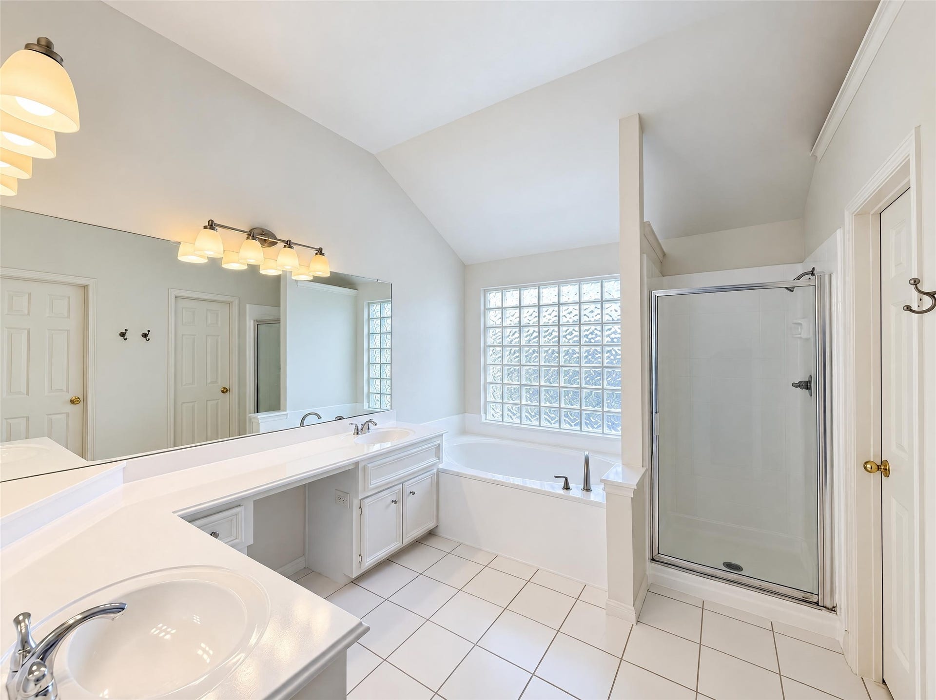 3407 Woodbine Place, Pearland, TX 77584