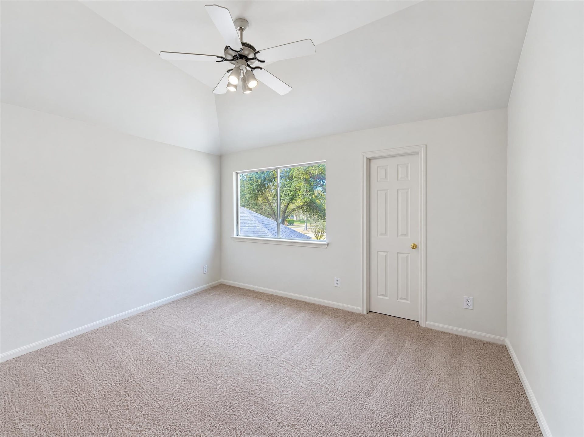 3407 Woodbine Place, Pearland, TX 77584