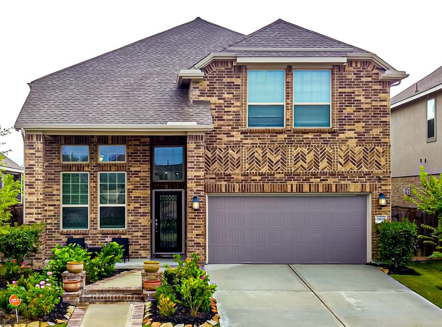 Property photo for 19619 Lake Bosque Drive, Cypress, TX