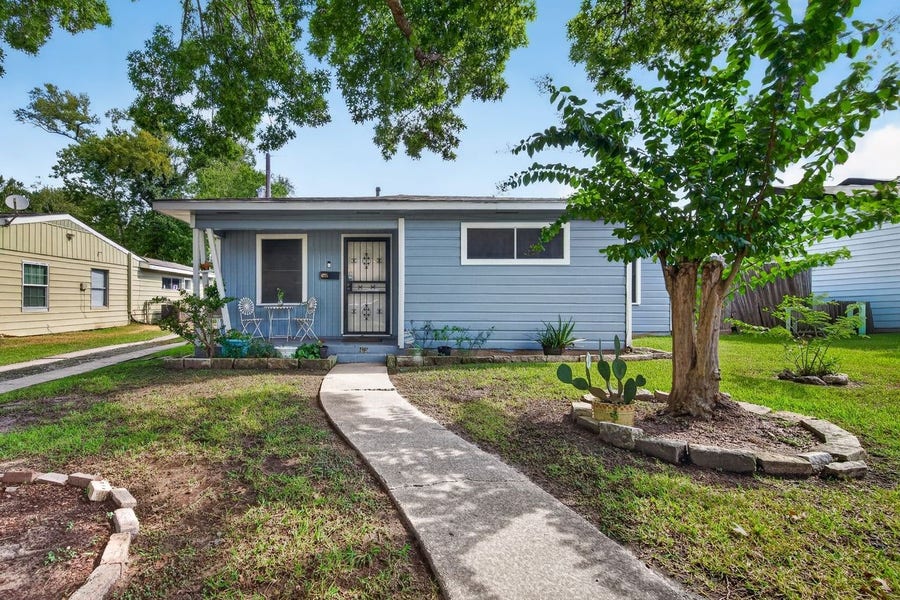 Property photo for 4215 Lurlene Street, Houston, TX