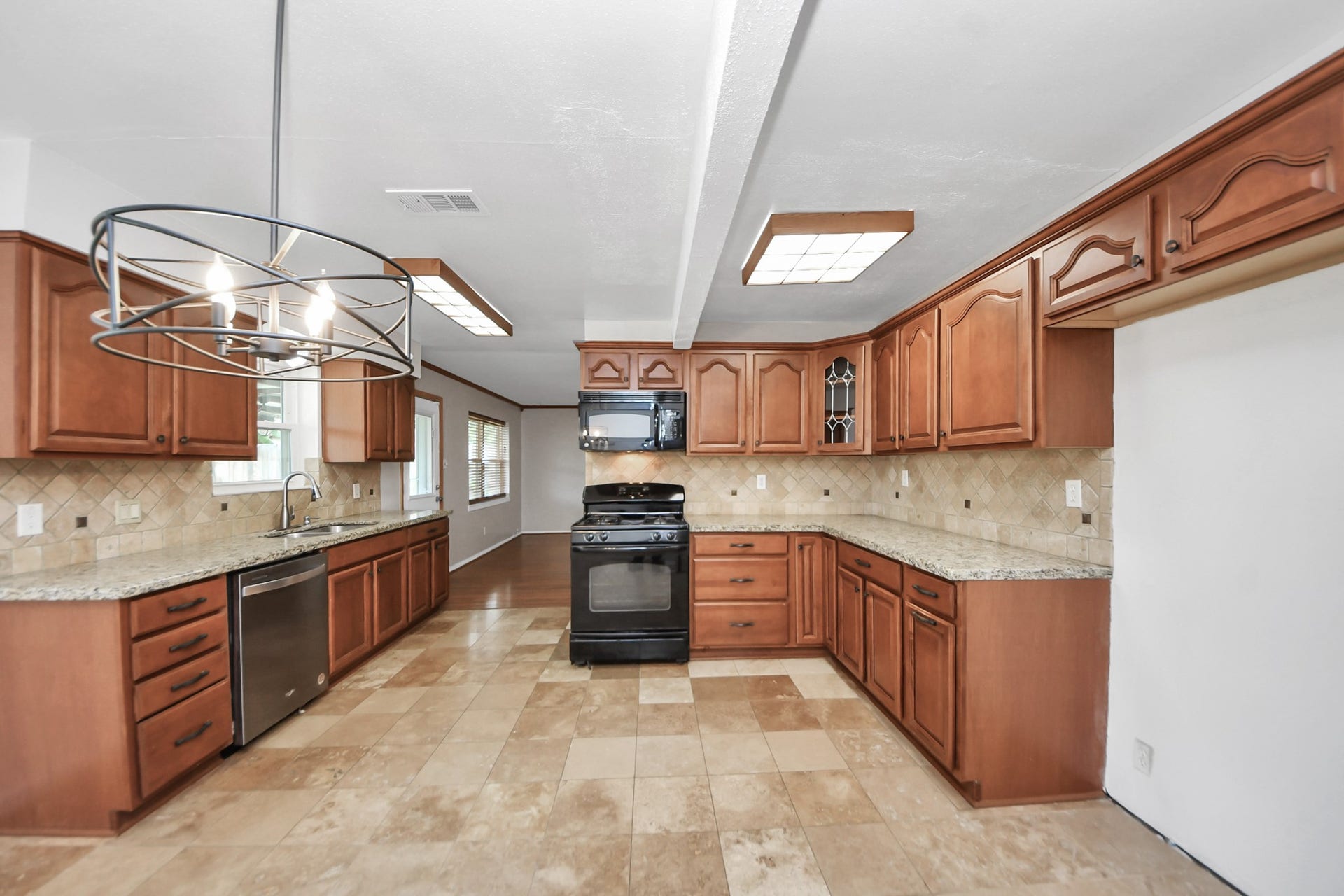 1110 E Brown Lane, Deer Park, TX 77536 1110 E Brown Lane, Deer Park, TX 77536