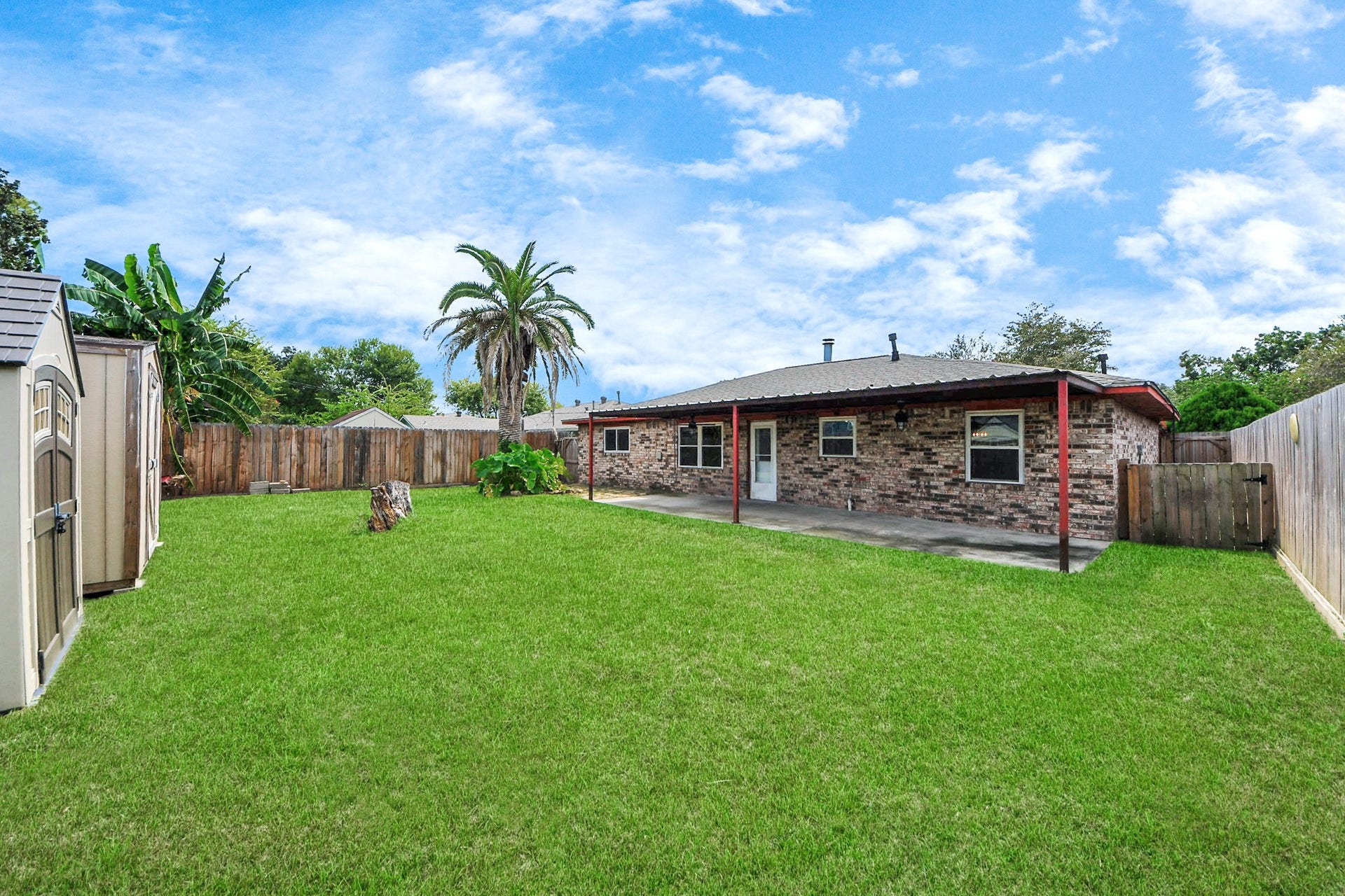 1110 E Brown Lane, Deer Park, TX 77536 1110 E Brown Lane, Deer Park, TX 77536