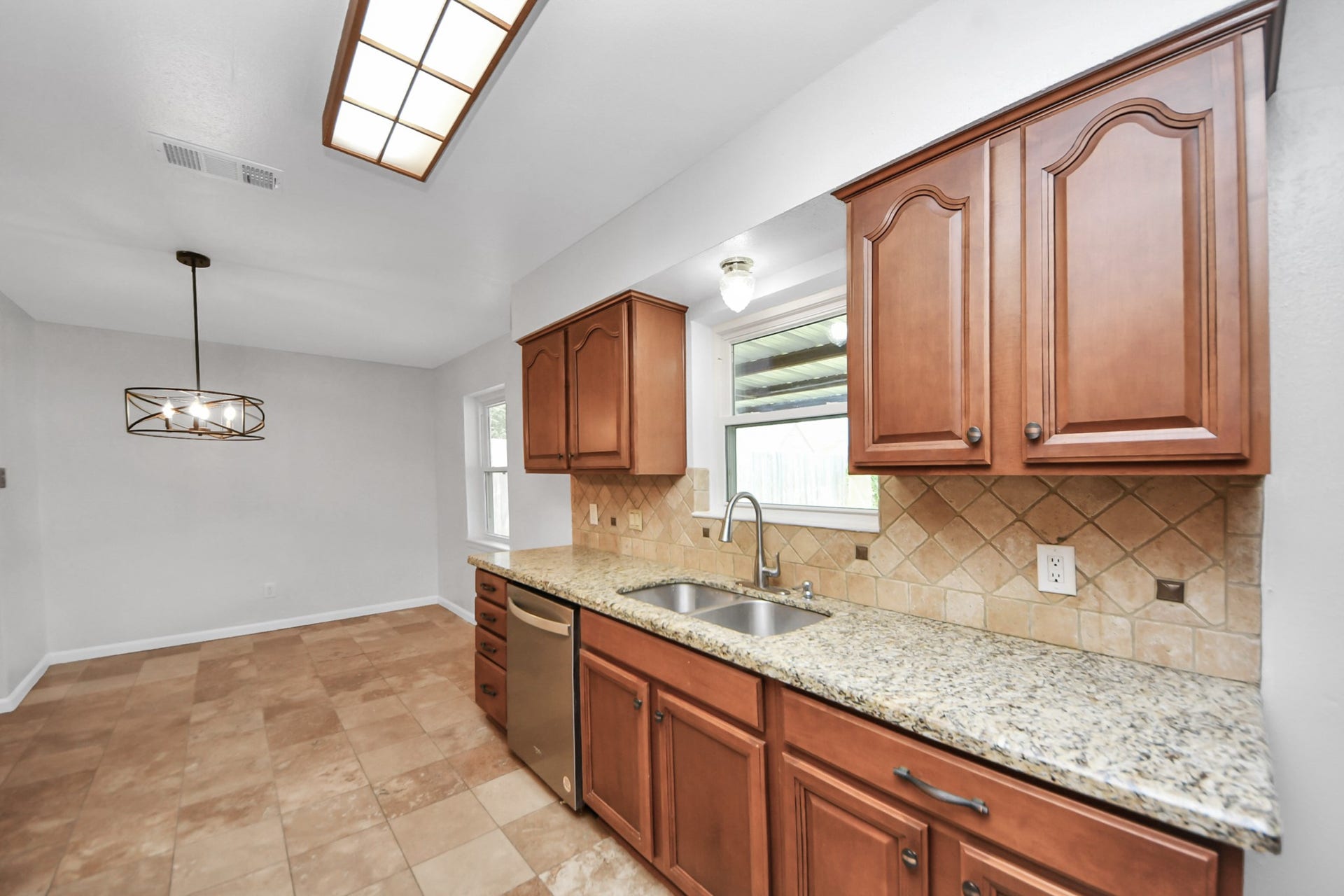 1110 E Brown Lane, Deer Park, TX 77536 1110 E Brown Lane, Deer Park, TX 77536