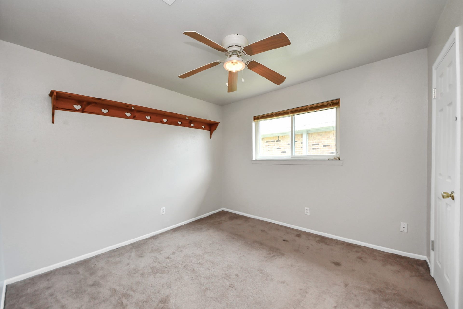 1110 E Brown Lane, Deer Park, TX 77536 1110 E Brown Lane, Deer Park, TX 77536