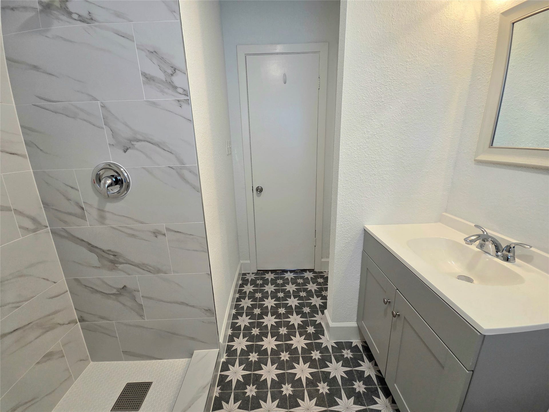 8610 Greiner Drive, Houston, TX 77080 8610 Greiner Drive, Houston, TX 77080