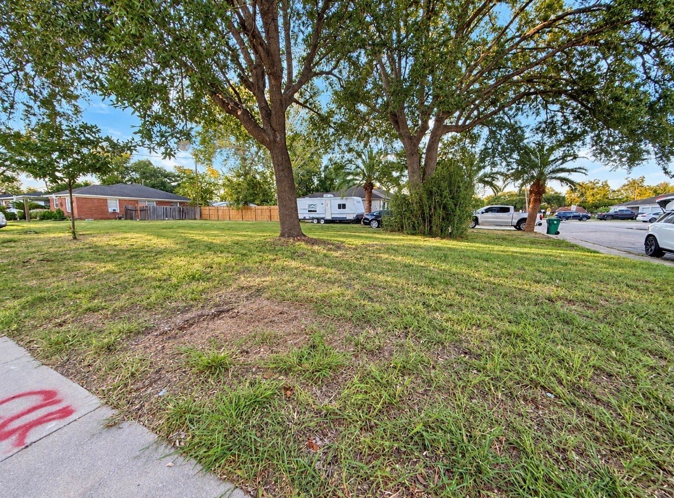 606 West Avenue, Pasadena, TX 77502