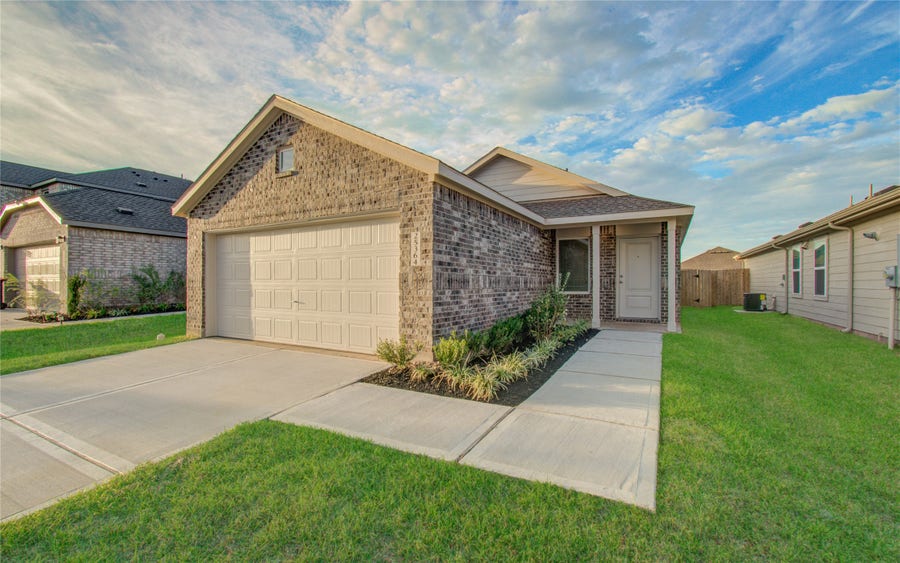 Property photo for 25364 Carnation Court, Magnolia, TX