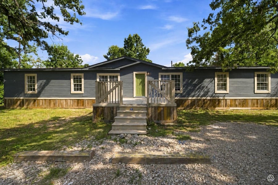 Property photo for 17403 Walnut Lane, Magnolia, TX