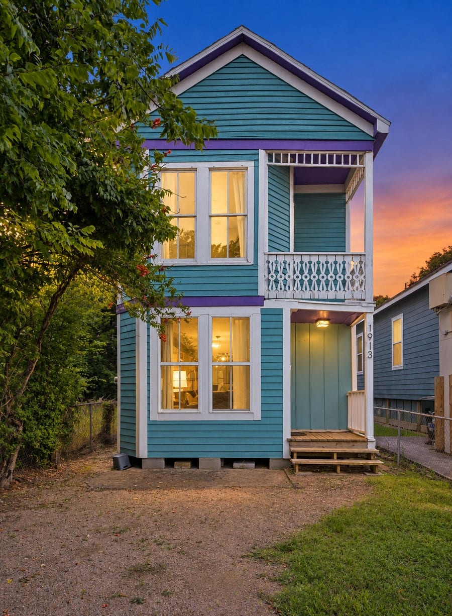 Property photo for 1913 Ursuline Street, Galveston, TX