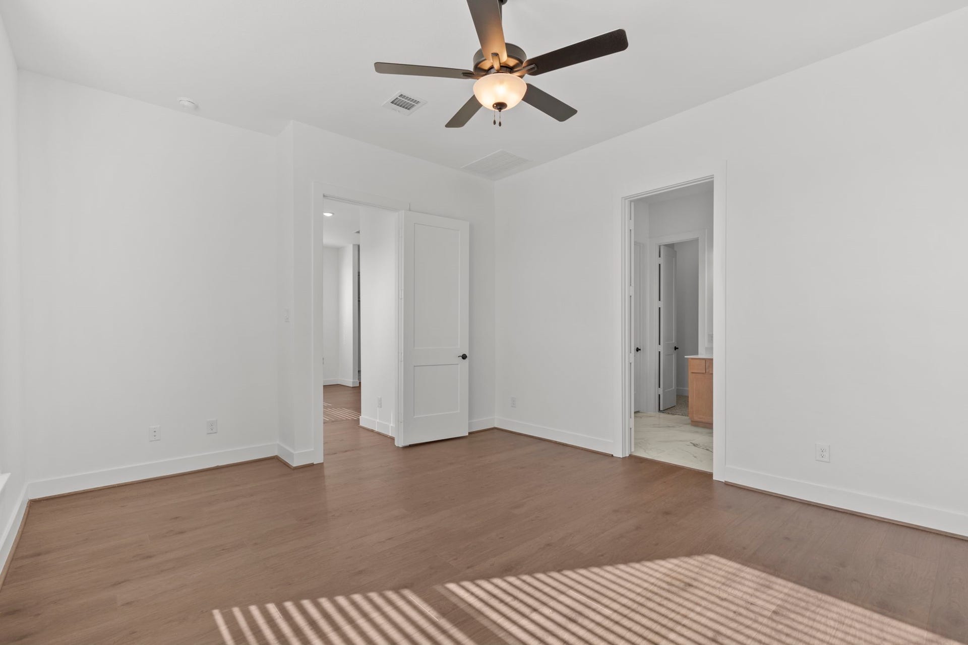 4726 Crater Run Drive, Texas City, TX 77591 4726 Crater Run Drive, Texas City, TX 77591