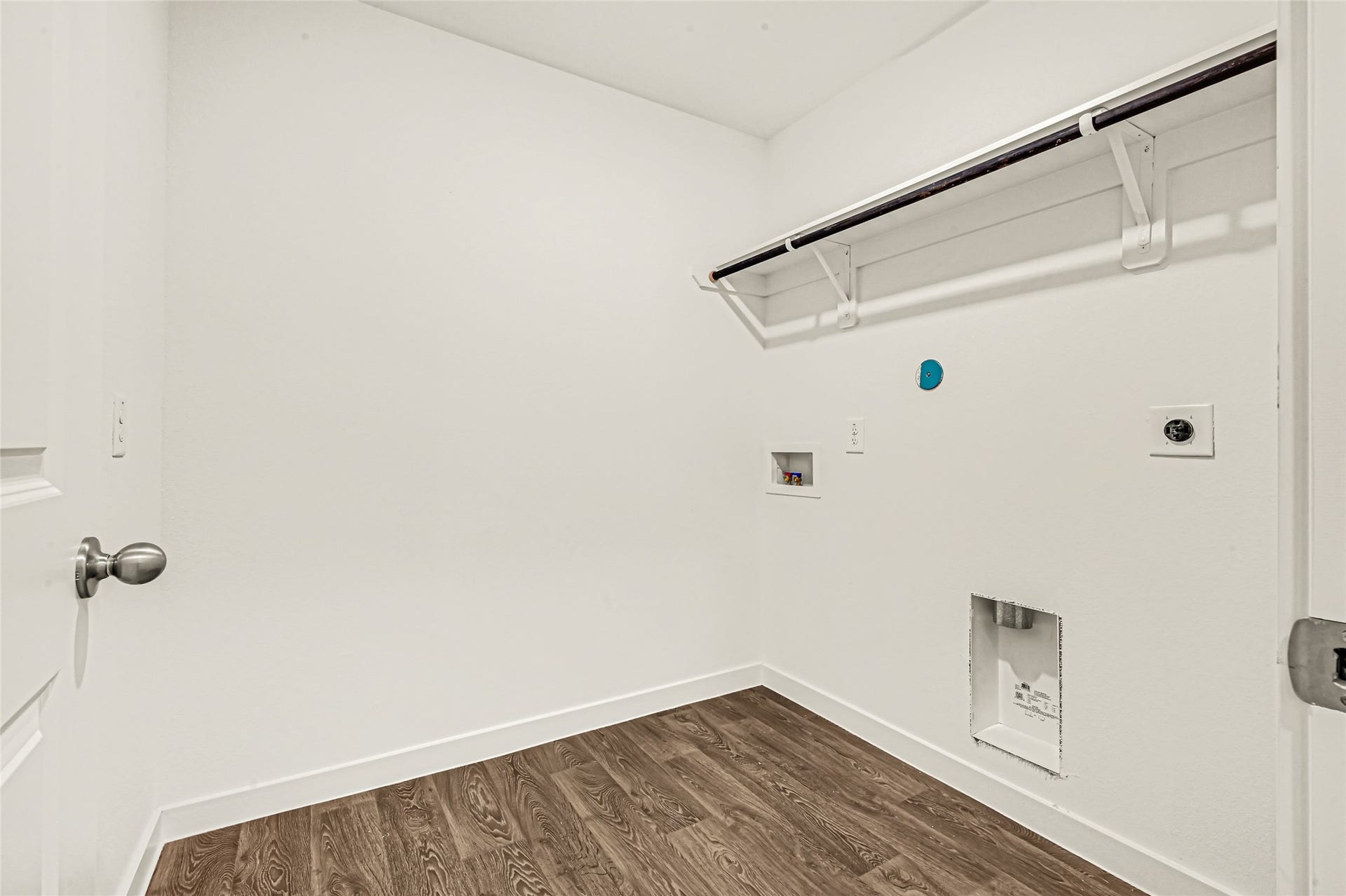 *Images and 3D tour are for illustration only and options may vary from home as built.