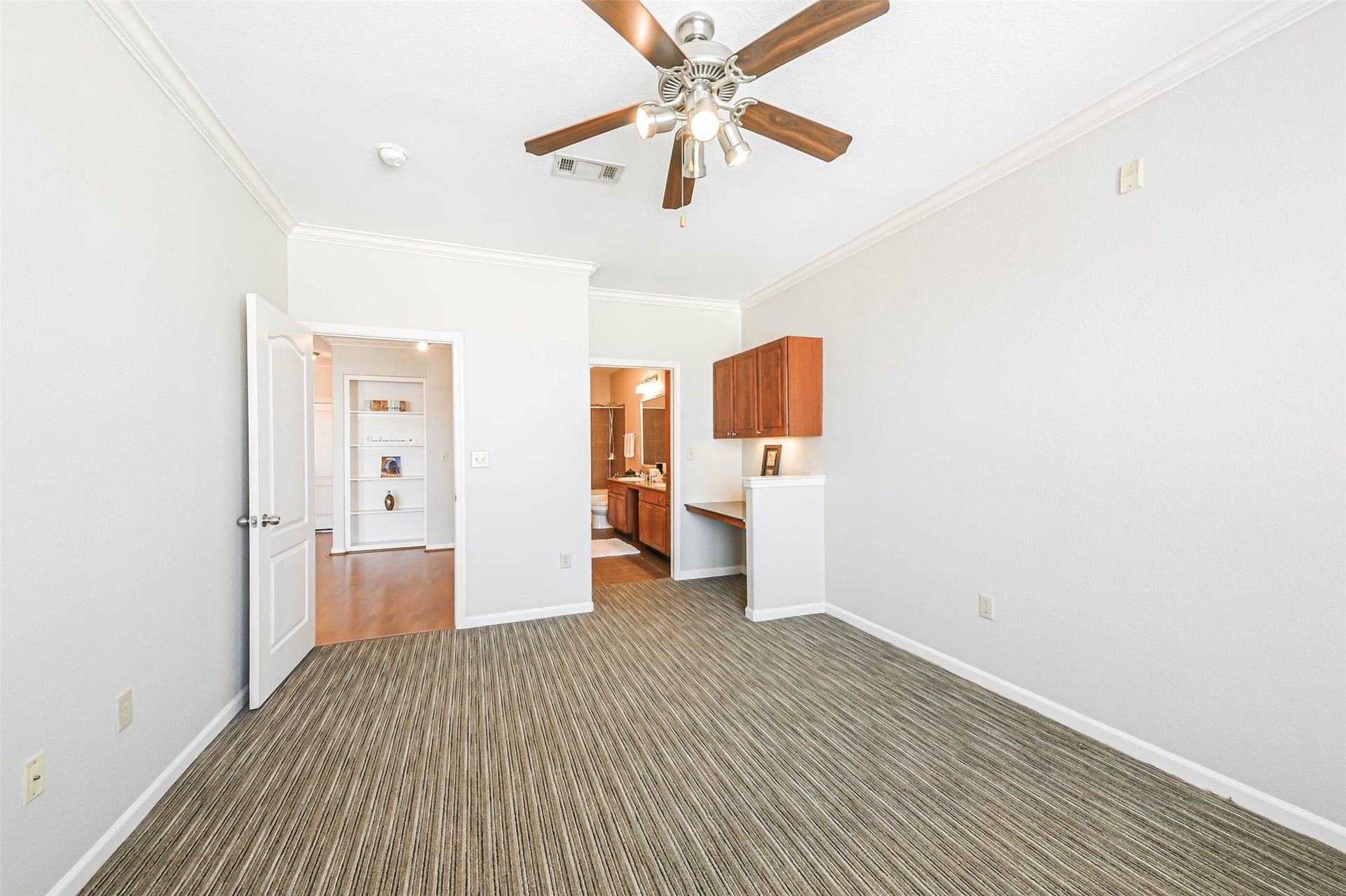 1711 Old Spanish Trail, #449, Houston, TX 77054 1711 Old Spanish Trail, #449, Houston, TX 77054