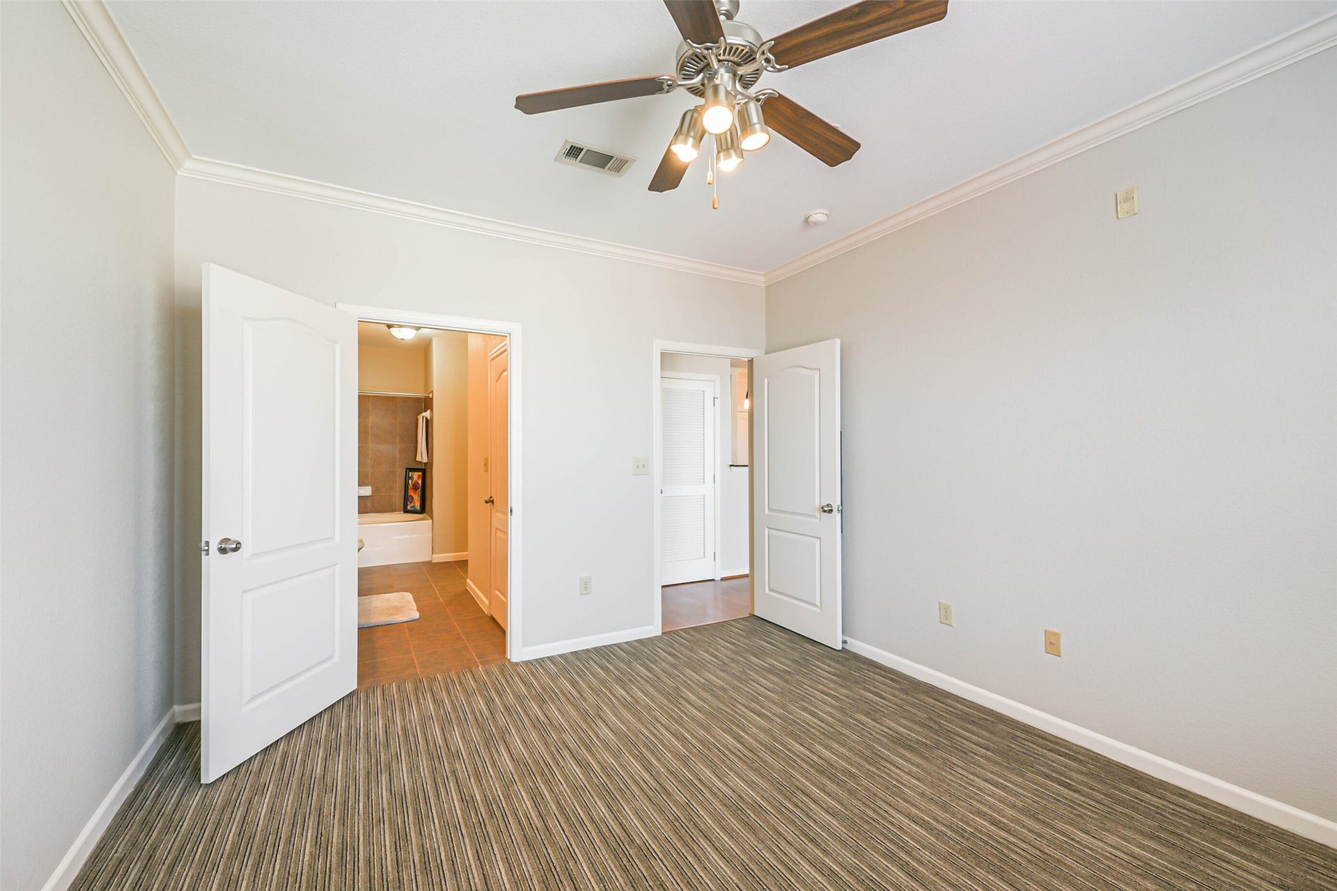 1711 Old Spanish Trail, #449, Houston, TX 77054 1711 Old Spanish Trail, #449, Houston, TX 77054