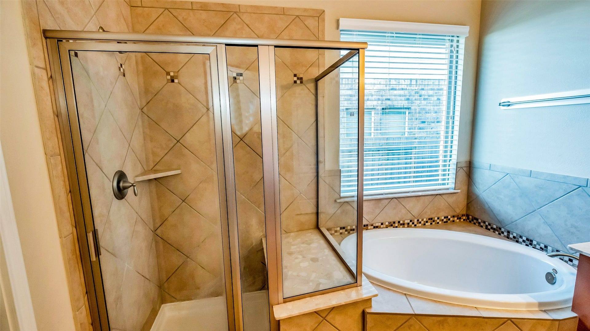 8807 Seguin Cove Lane, Richmond, TX 77407 8807 Seguin Cove Lane, Richmond, TX 77407