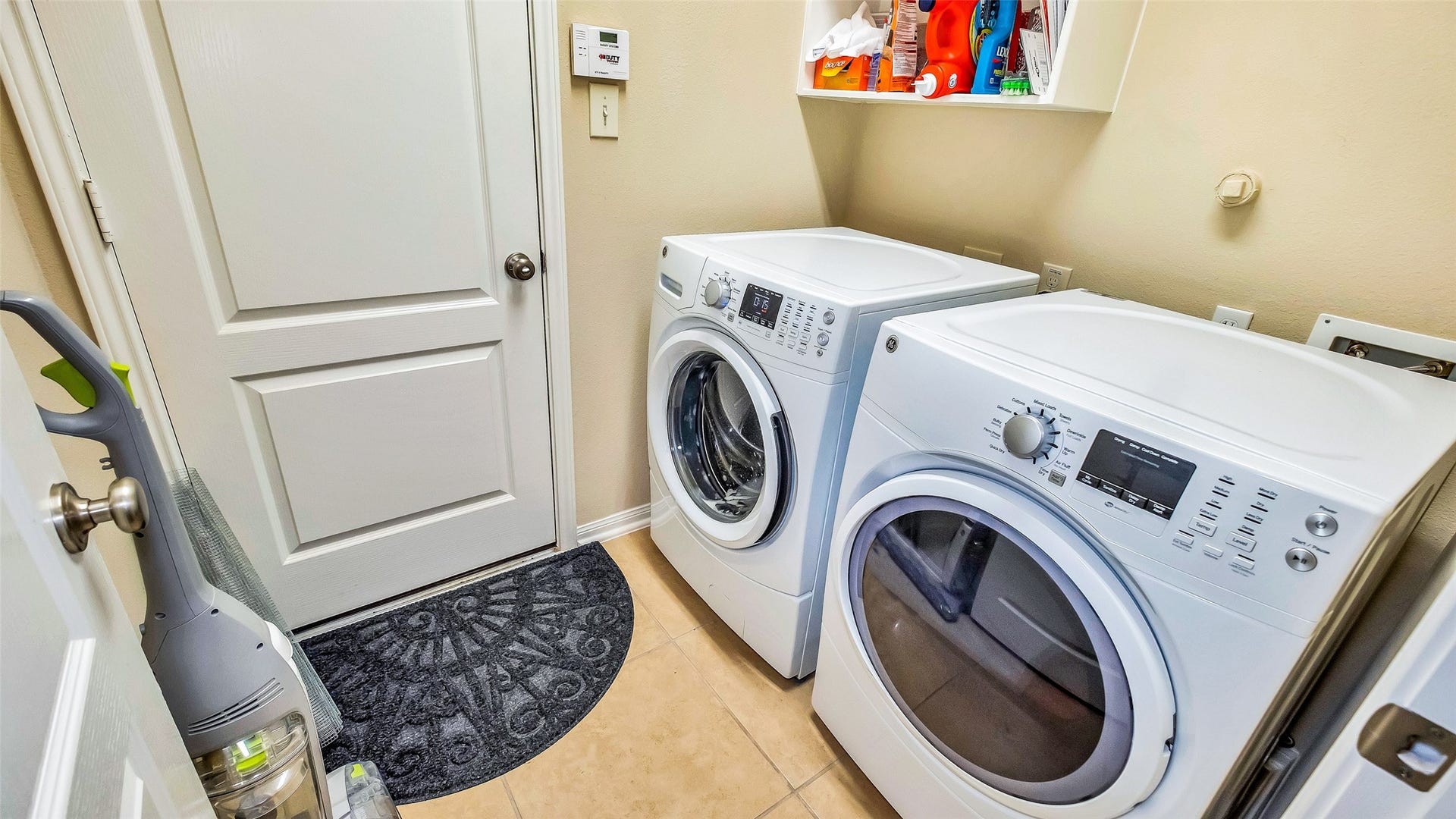 8807 Seguin Cove Lane, Richmond, TX 77407 8807 Seguin Cove Lane, Richmond, TX 77407