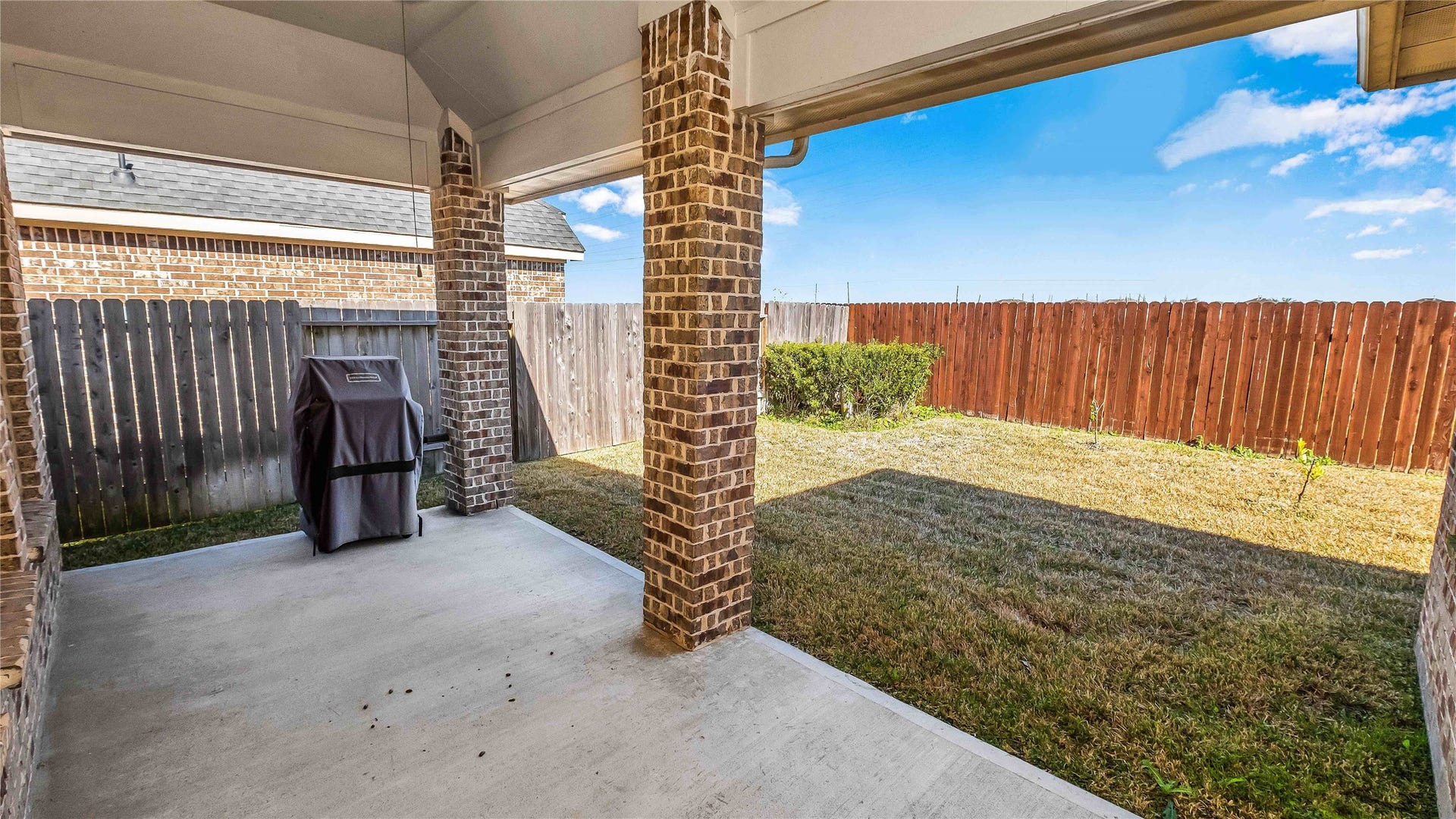 8807 Seguin Cove Lane, Richmond, TX 77407 8807 Seguin Cove Lane, Richmond, TX 77407