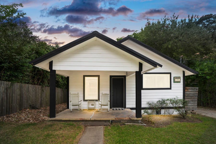 Property photo for 206 Murray Street, Conroe, TX
