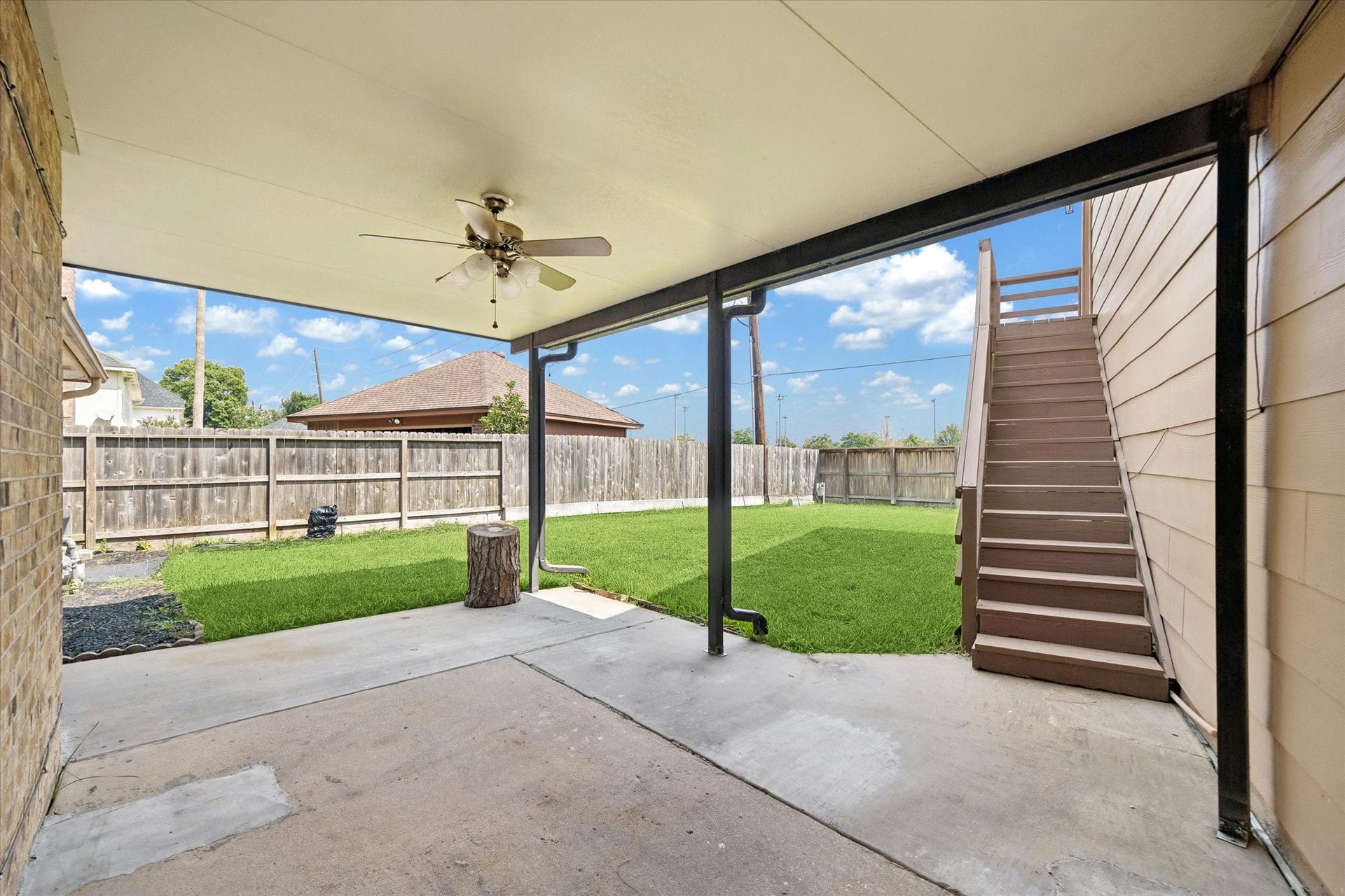 Having no backyard neighbor means more privacy to yourself.