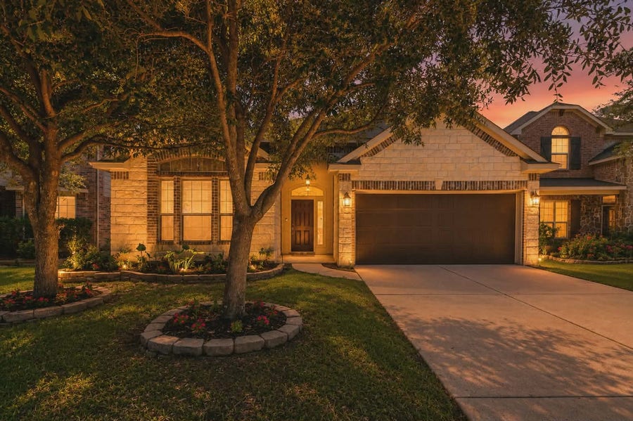 Property photo for 8619 Debbie Terrace Drive, Cypress, TX