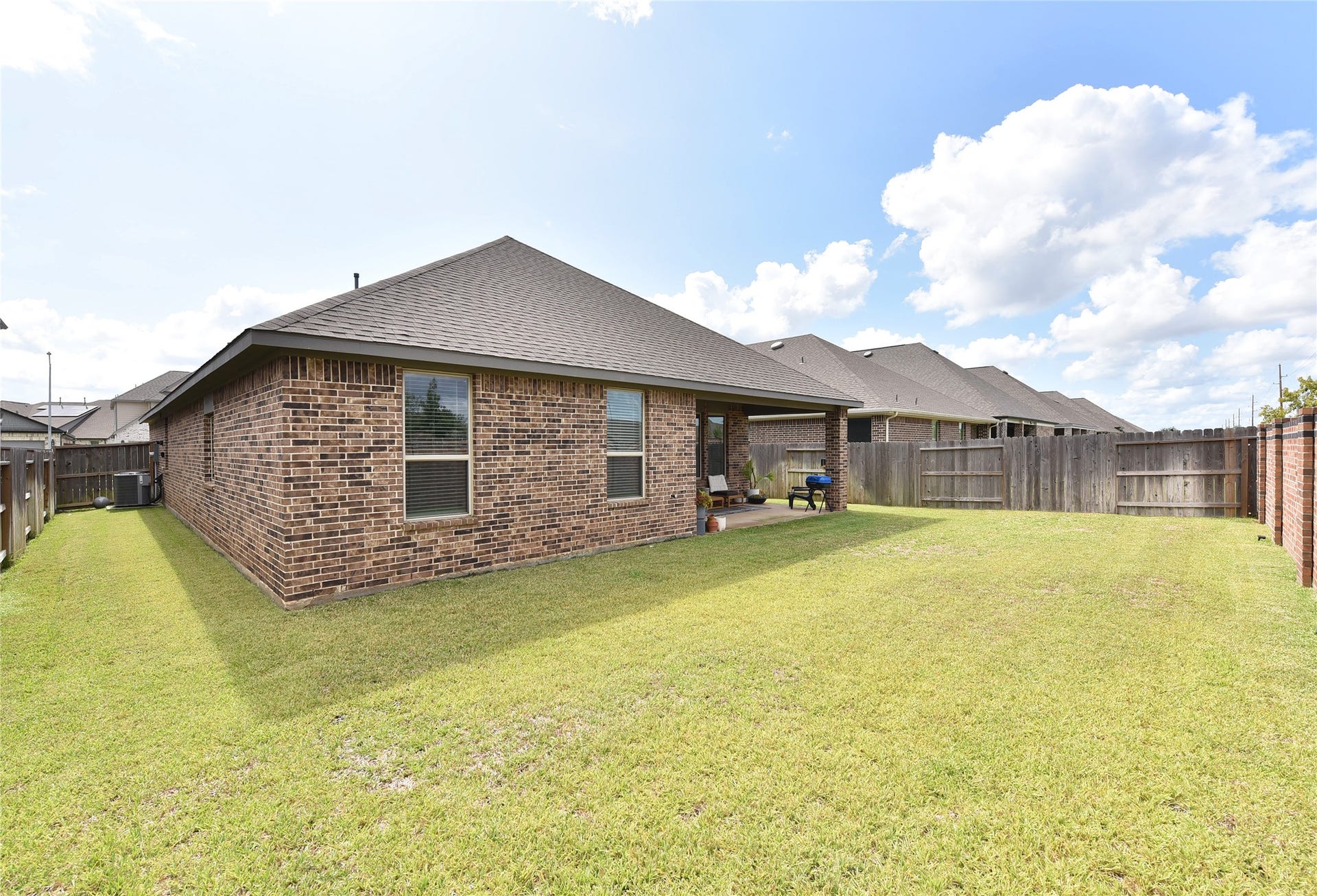 1533 Sunrise Gables Drive, Katy, TX 77493