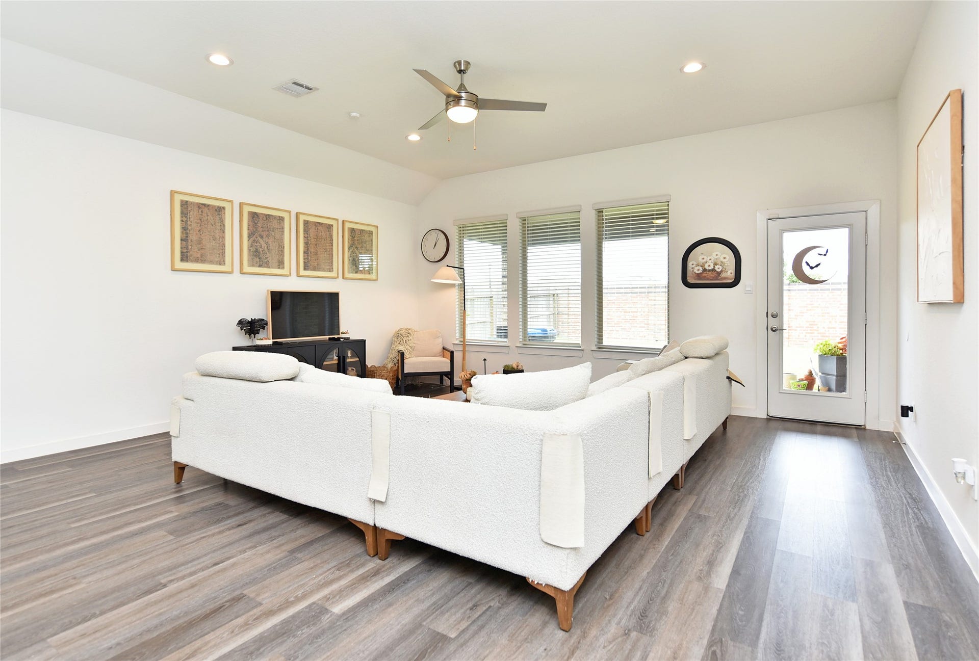 1533 Sunrise Gables Drive, Katy, TX 77493