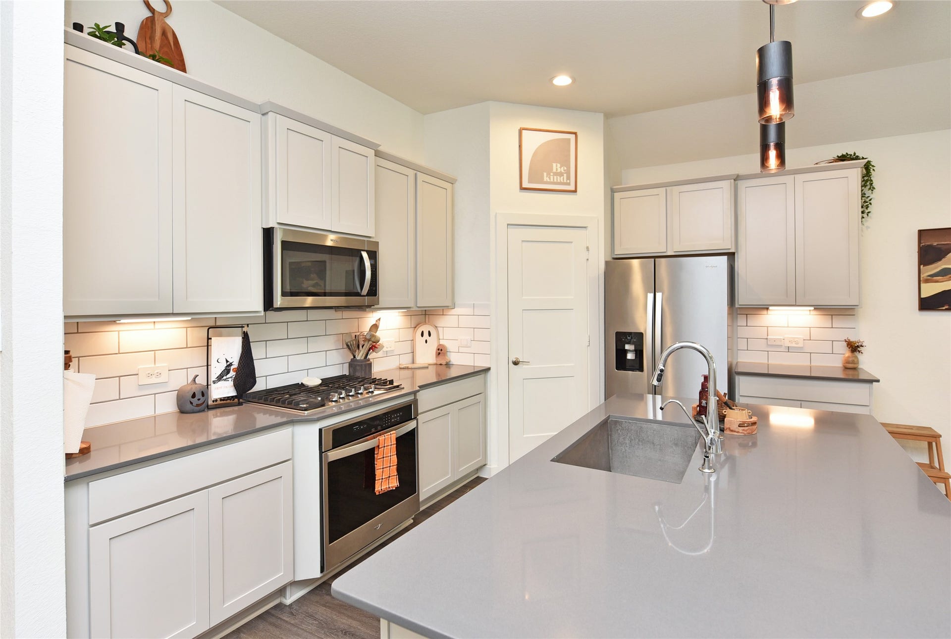 1533 Sunrise Gables Drive, Katy, TX 77493