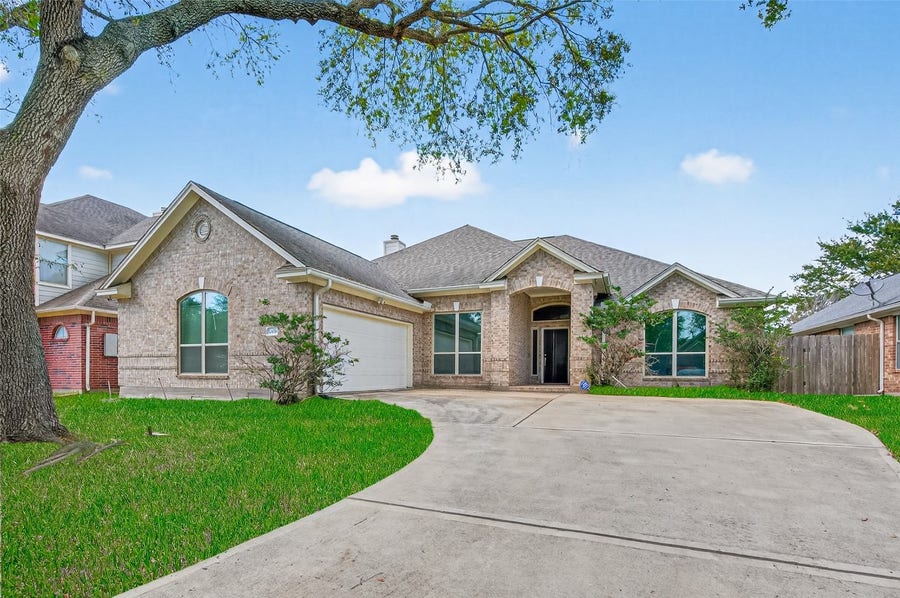 Property photo for 12426 Shadycrest Drive, Houston, TX