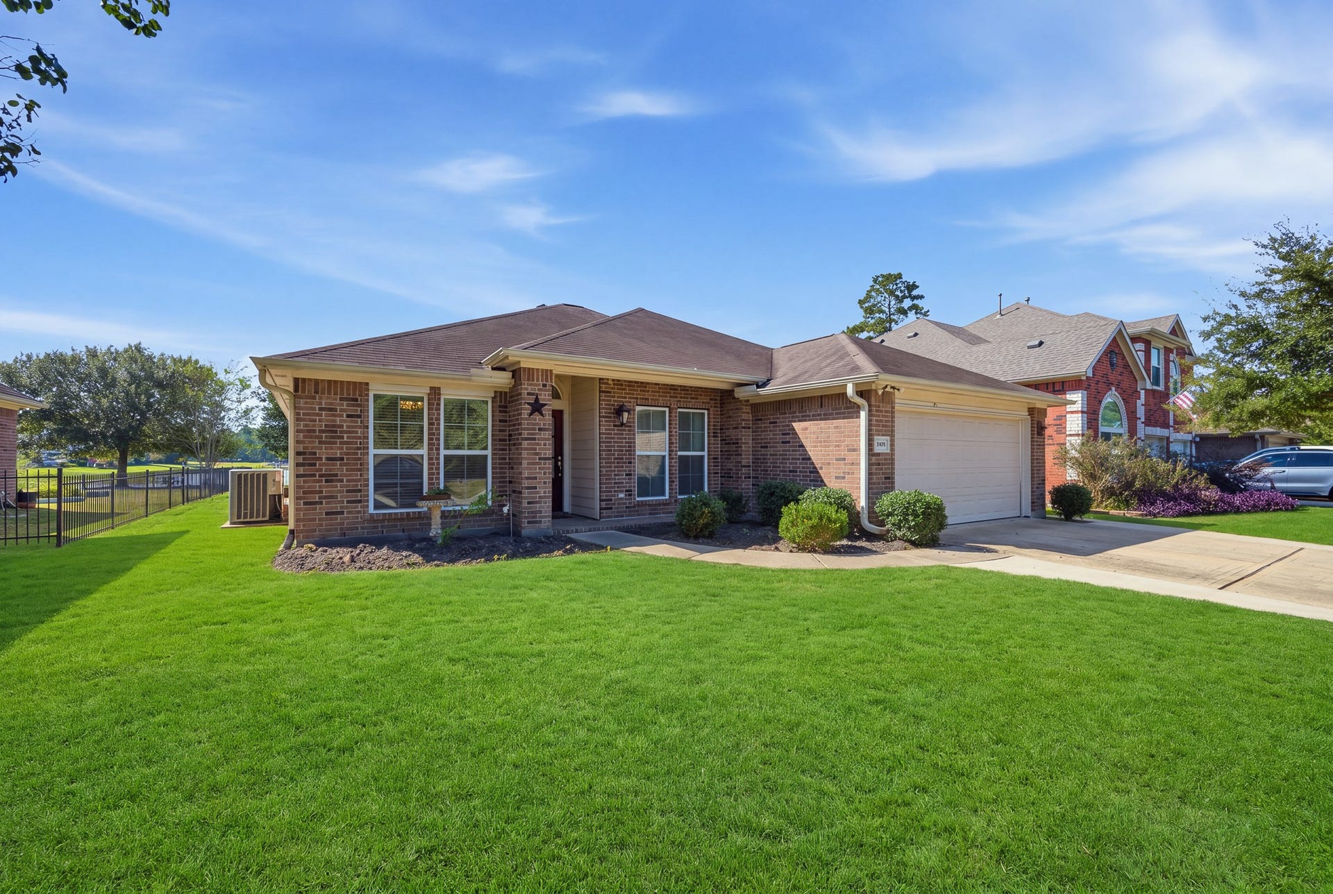 9303 E Lakeside Drive, Magnolia, TX 77354 9303 E Lakeside Drive, Magnolia, TX 77354