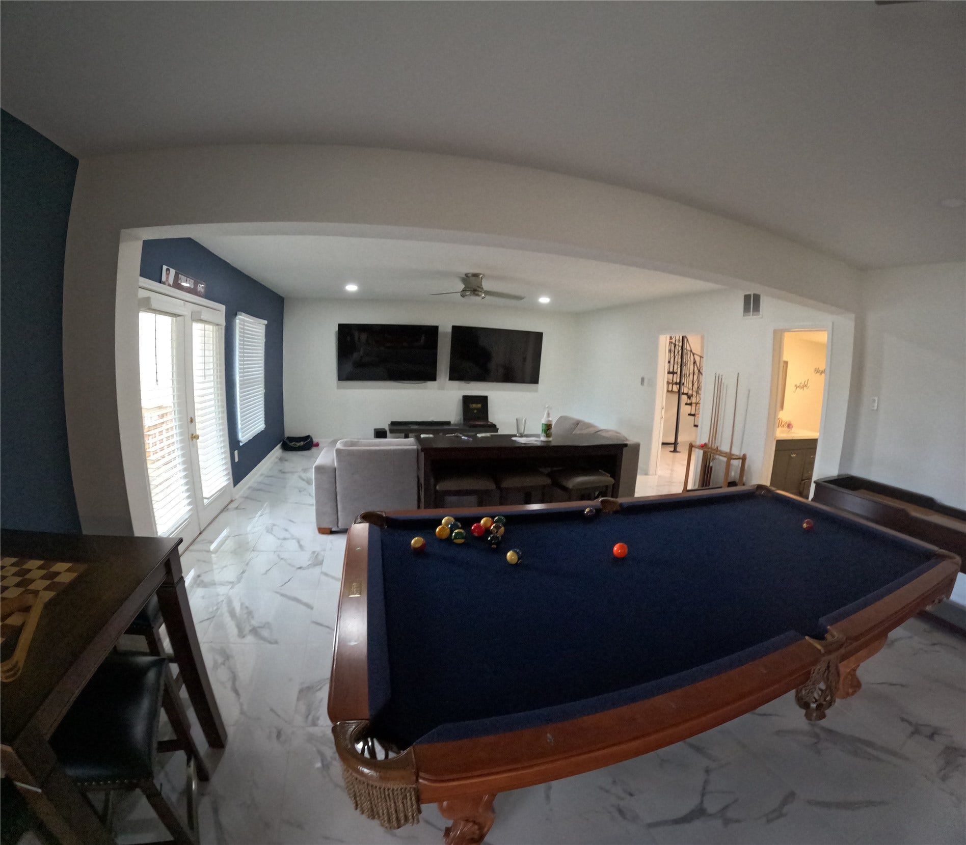 15 Harbour Drive, Nassau Bay, TX 77058 Looking across the large entertainment room on the second floor