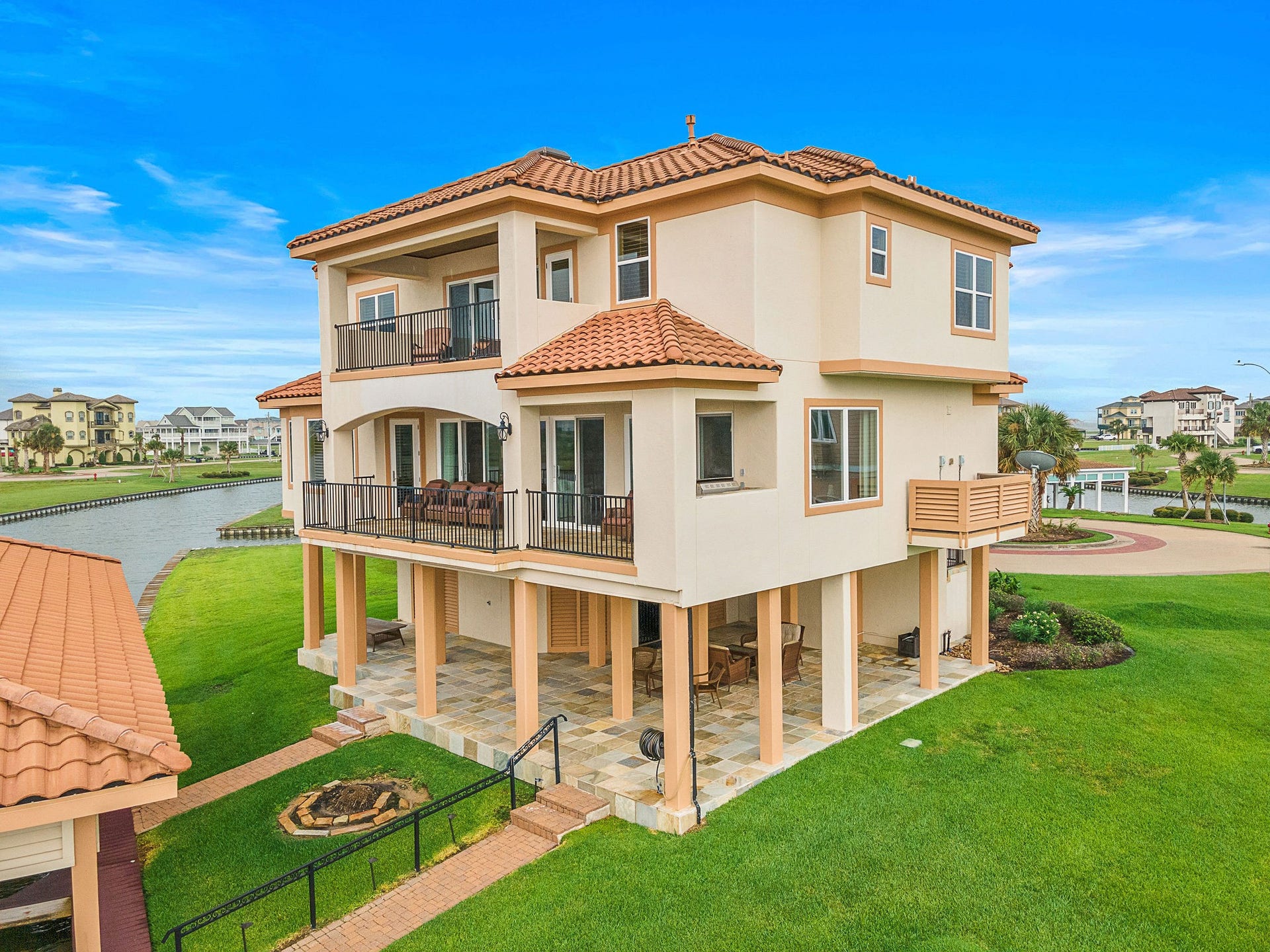 21 Loggerhead, Hitchcock, TX 77563 21 Loggerhead, Hitchcock, TX 77563