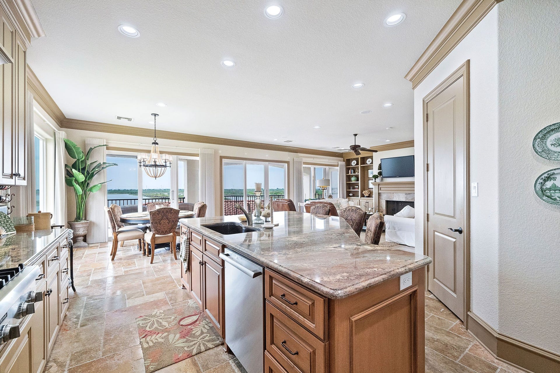 21 Loggerhead, Hitchcock, TX 77563 From every angle in this home, the water views are nothing short of spectacular