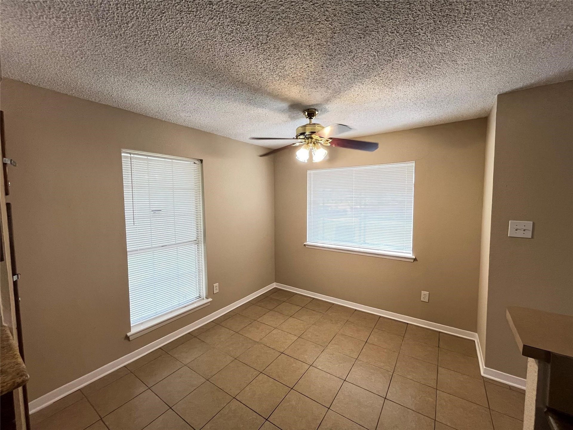 6902 Feather Creek Drive, Houston, TX 77086