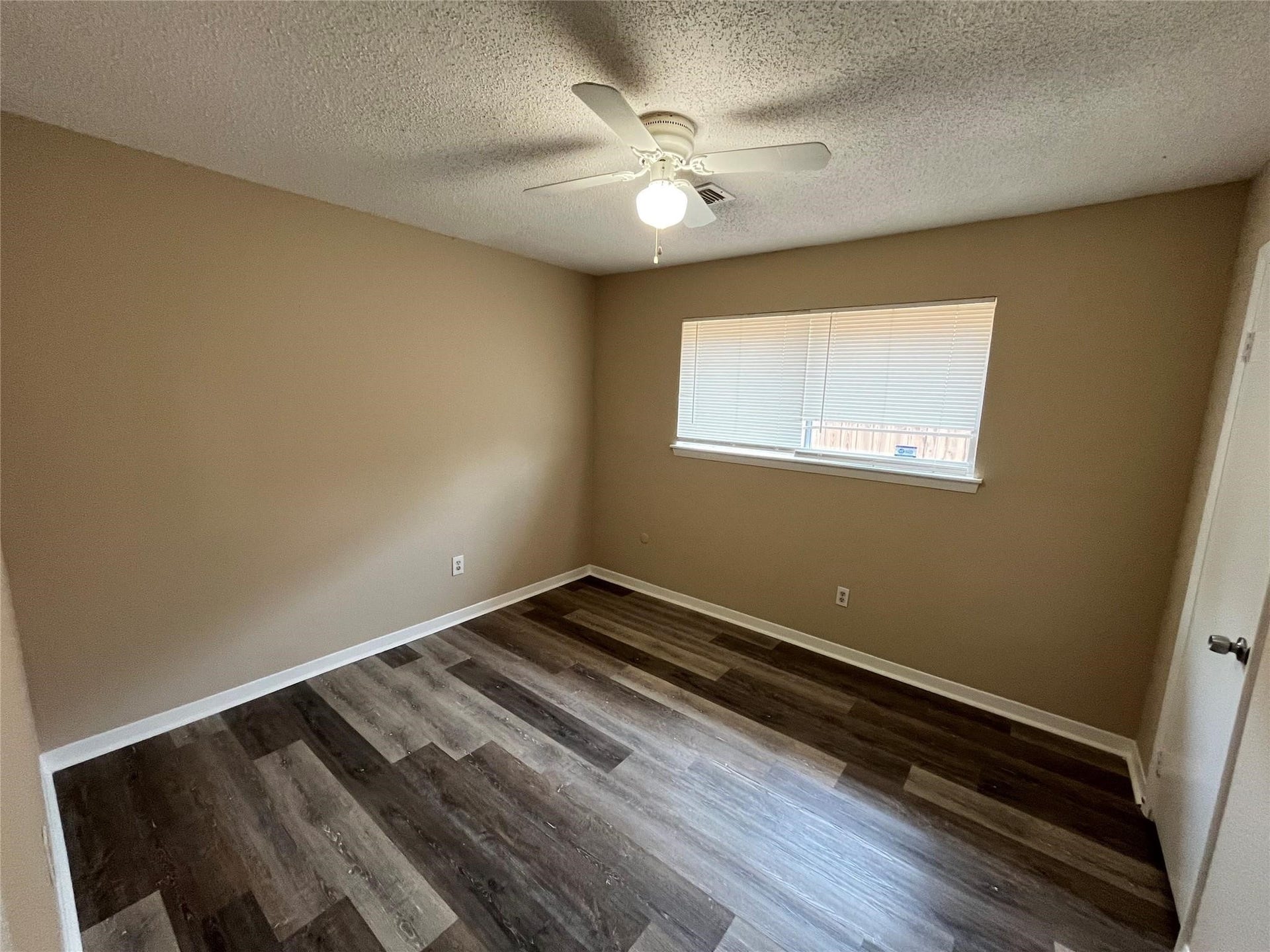 6902 Feather Creek Drive, Houston, TX 77086
